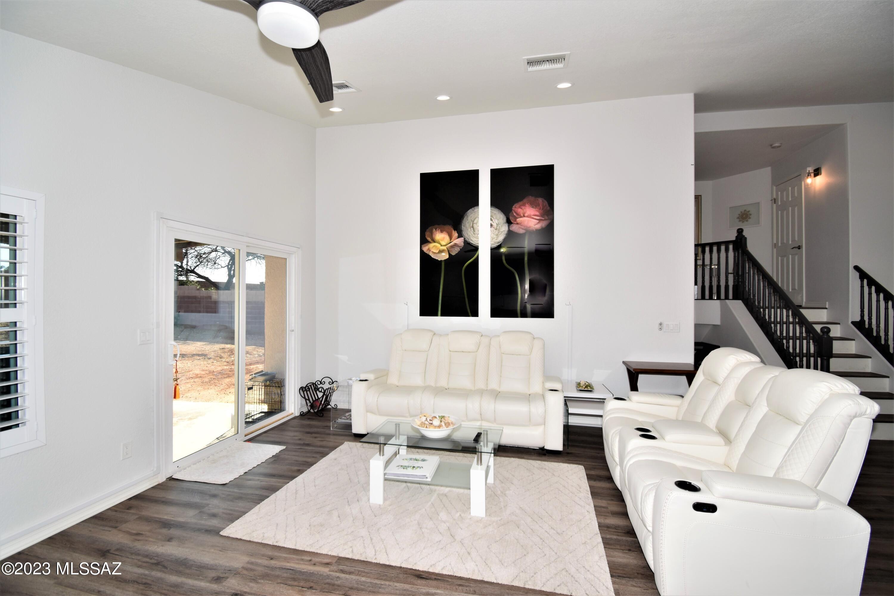 Broadway Commons (1-62) - Residential