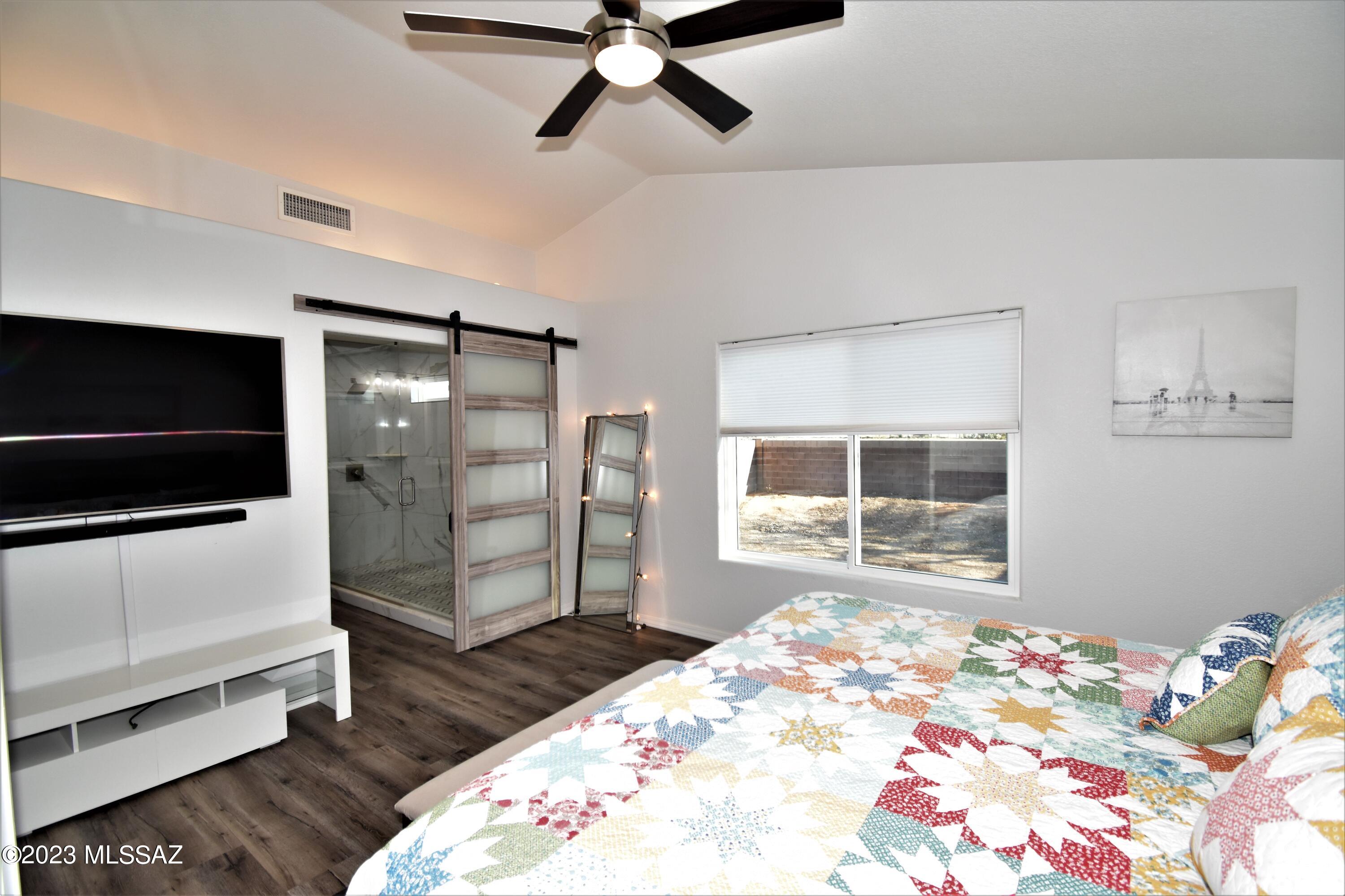 Broadway Commons (1-62) - Residential