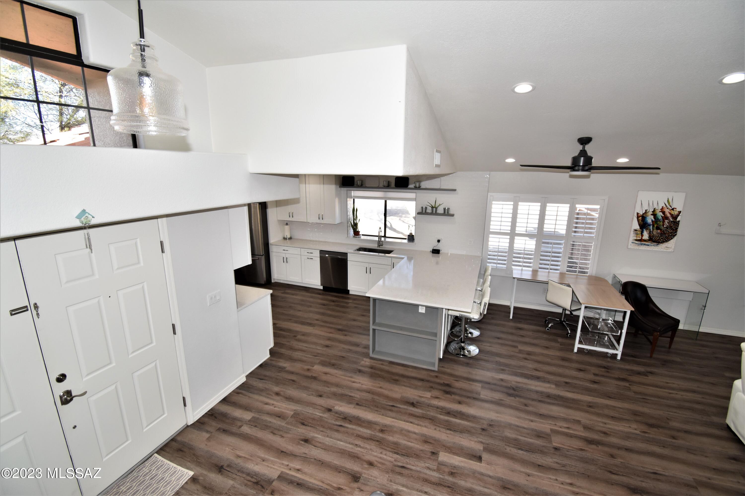 Broadway Commons (1-62) - Residential