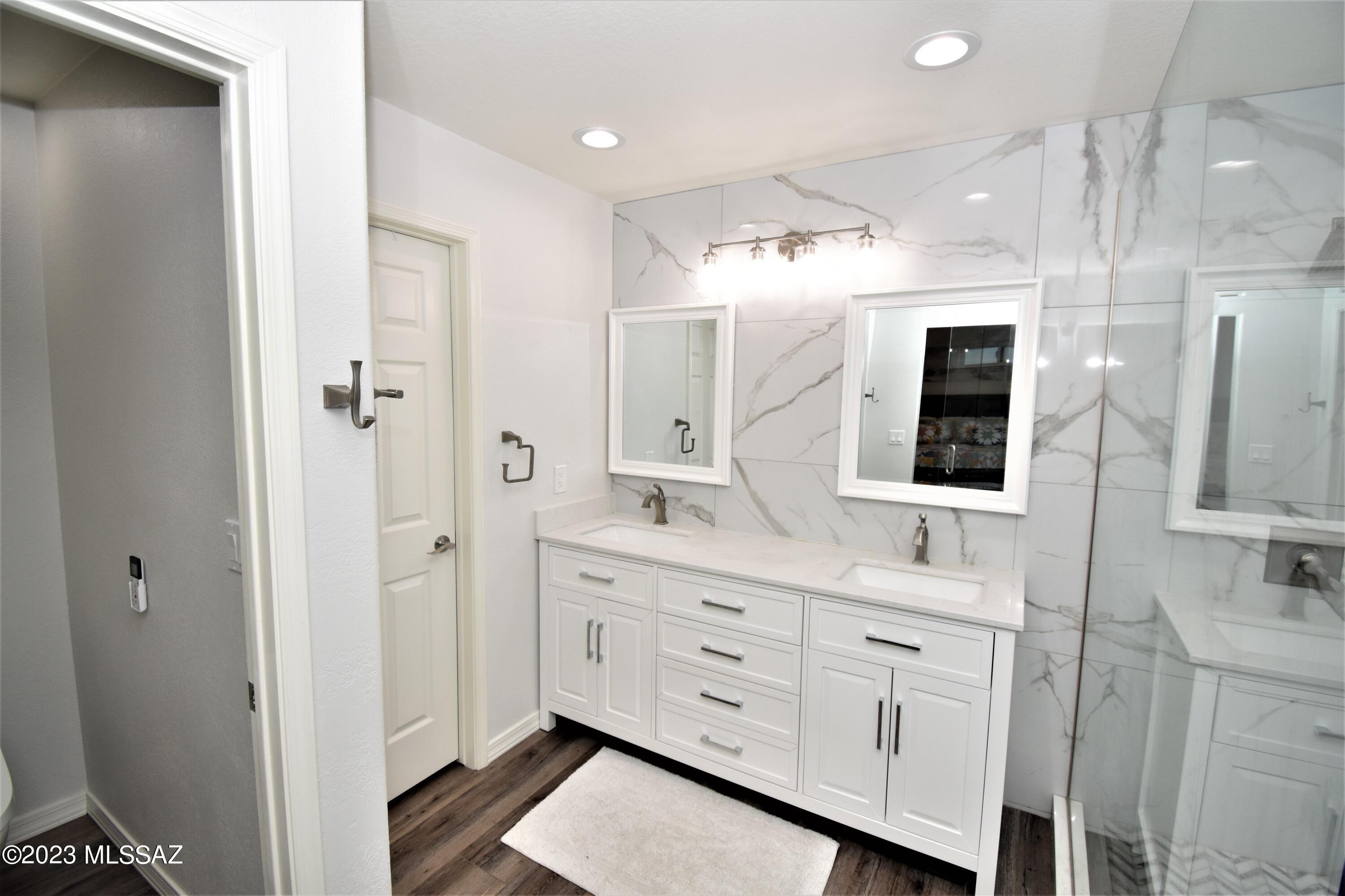 Broadway Commons (1-62) - Residential