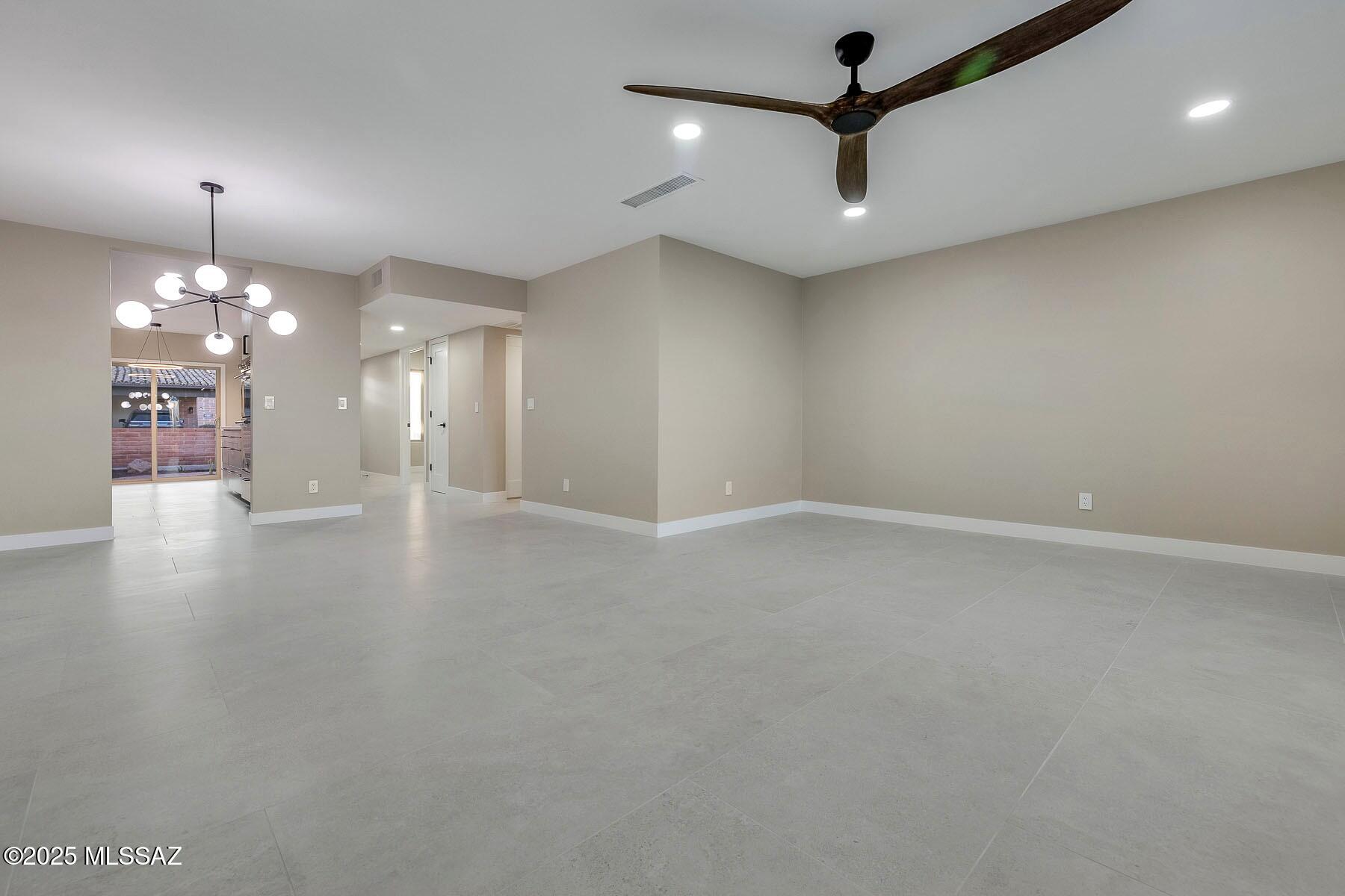 4900 E Placita Arenosa