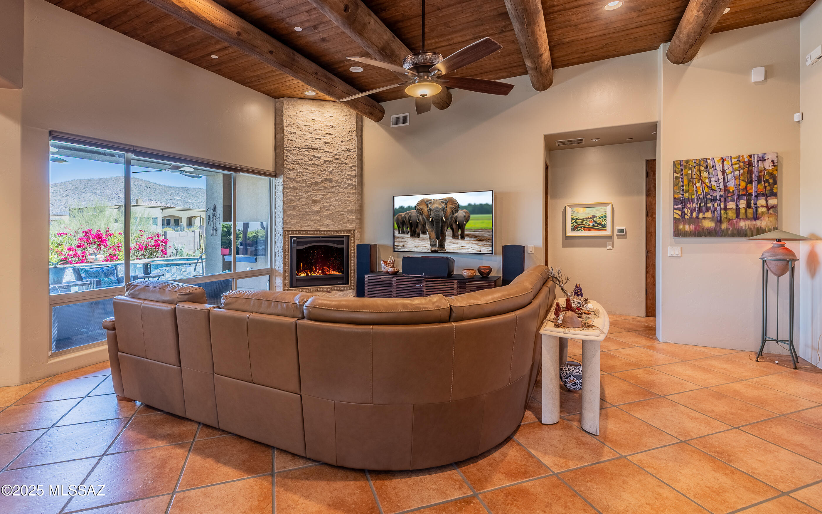 Boulder Bridge Pass At Dove Mountain SQ20132910078 - Residential
