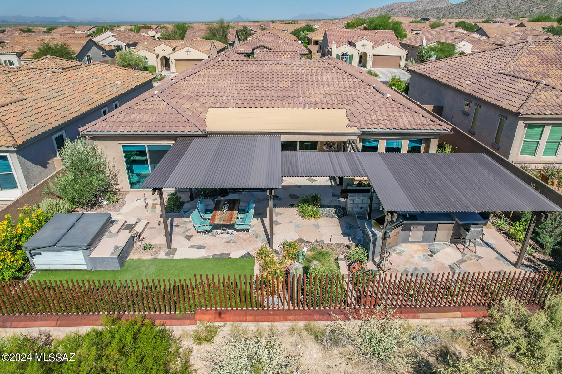 Del Webb At Dove Mountain SQ20131930189 - Residential