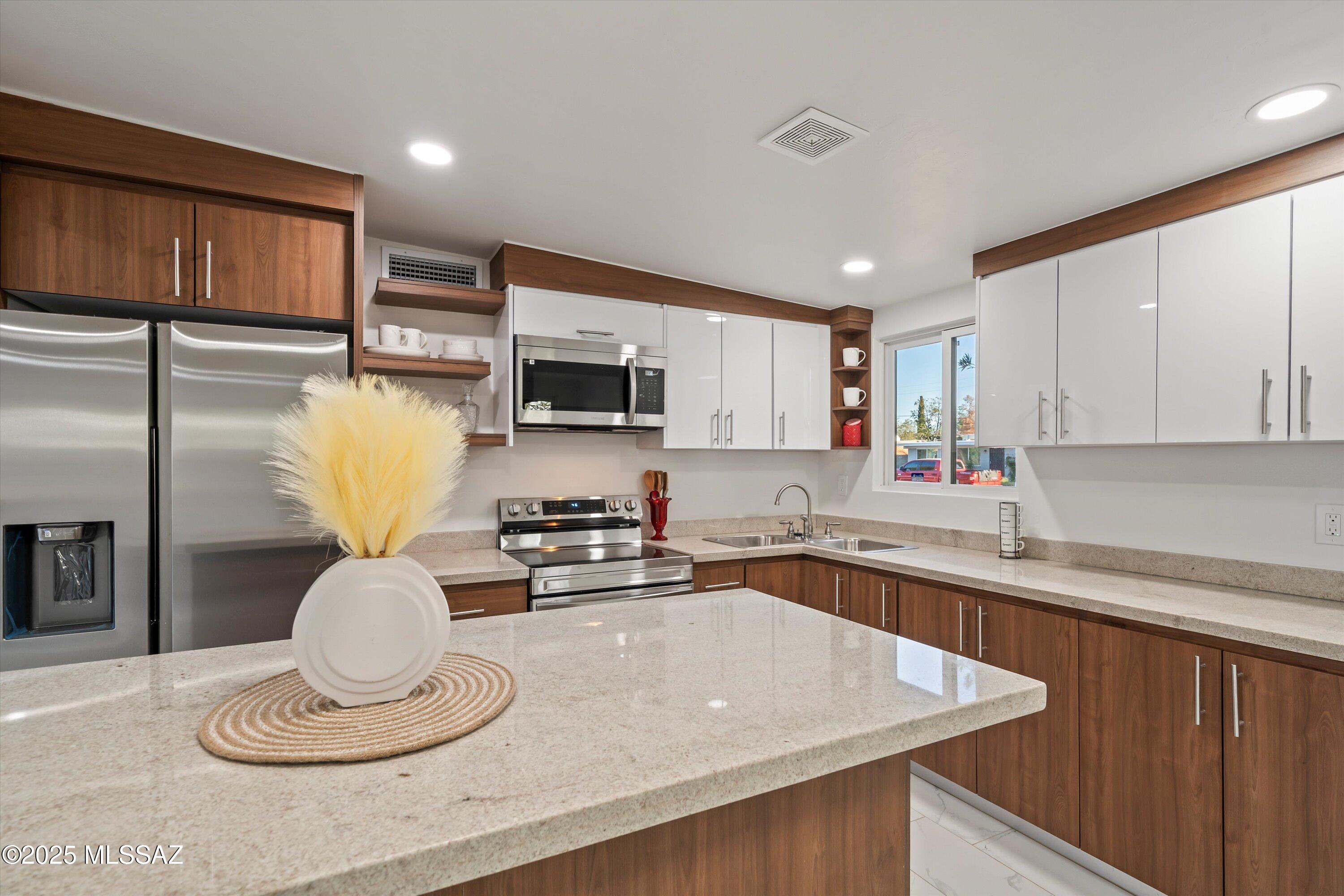 7901 E Winnepeg Drive