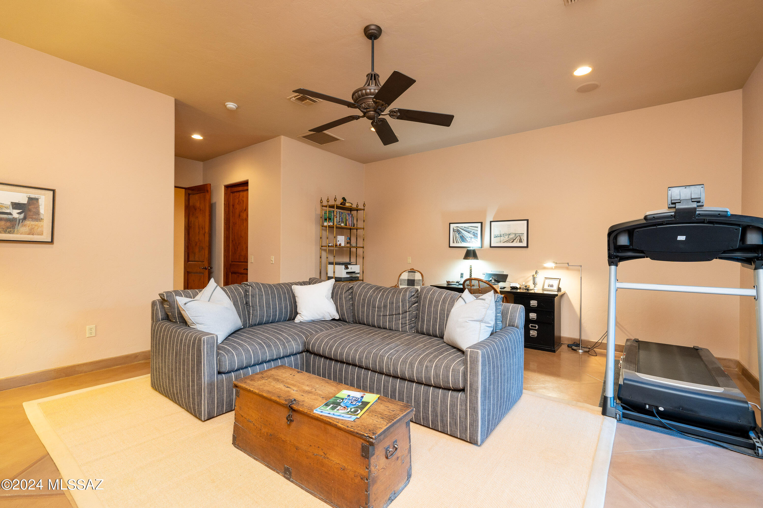 Country Club Estates NO. 1 - Residential