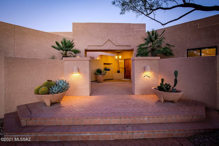 This amazing 5 bedroom/ 4 bath house is heaven on earth and comes with a separate, $450,000, 4000 sf+ 12 car showcase garage with a machine shop! Nearby you will find the Forty-Niner Country Club, the Tucson Wildlife Institute, Tanque Verde Loop Plaza, horseback riding, and more hiking trails than you can handle. This area is a nature lover's dream with gorgeous views of the Rincon and Santa Catalina Mountains from the backyard. This large house has multiple staging areas and flex space so no matter who you're entertaining there's the perfect place to do it. Enjoy the beautiful Arizona sunsets poolside and share time with wildlife. There are so many possibilities on how to make this home your own, it's a renovator's dream house and perfect for your personalization! 1/2 bath on garage