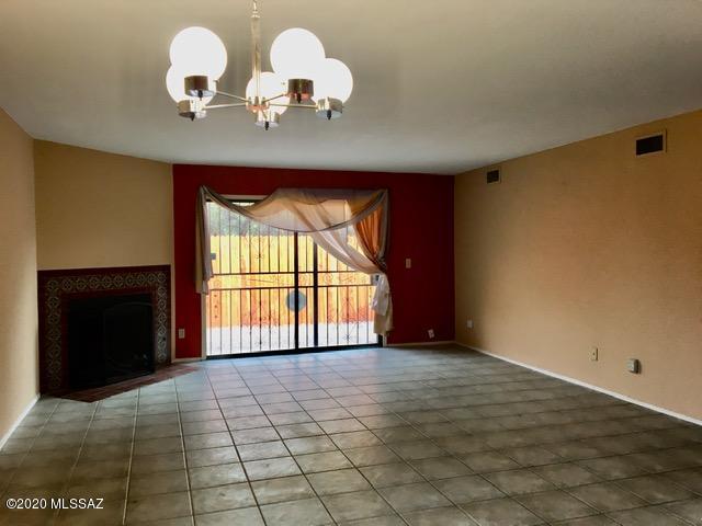 Mission Oaks (1-90) - Residential Lease