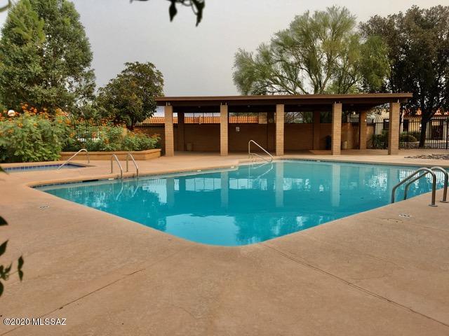 Mission Oaks (1-90) - Residential Lease
