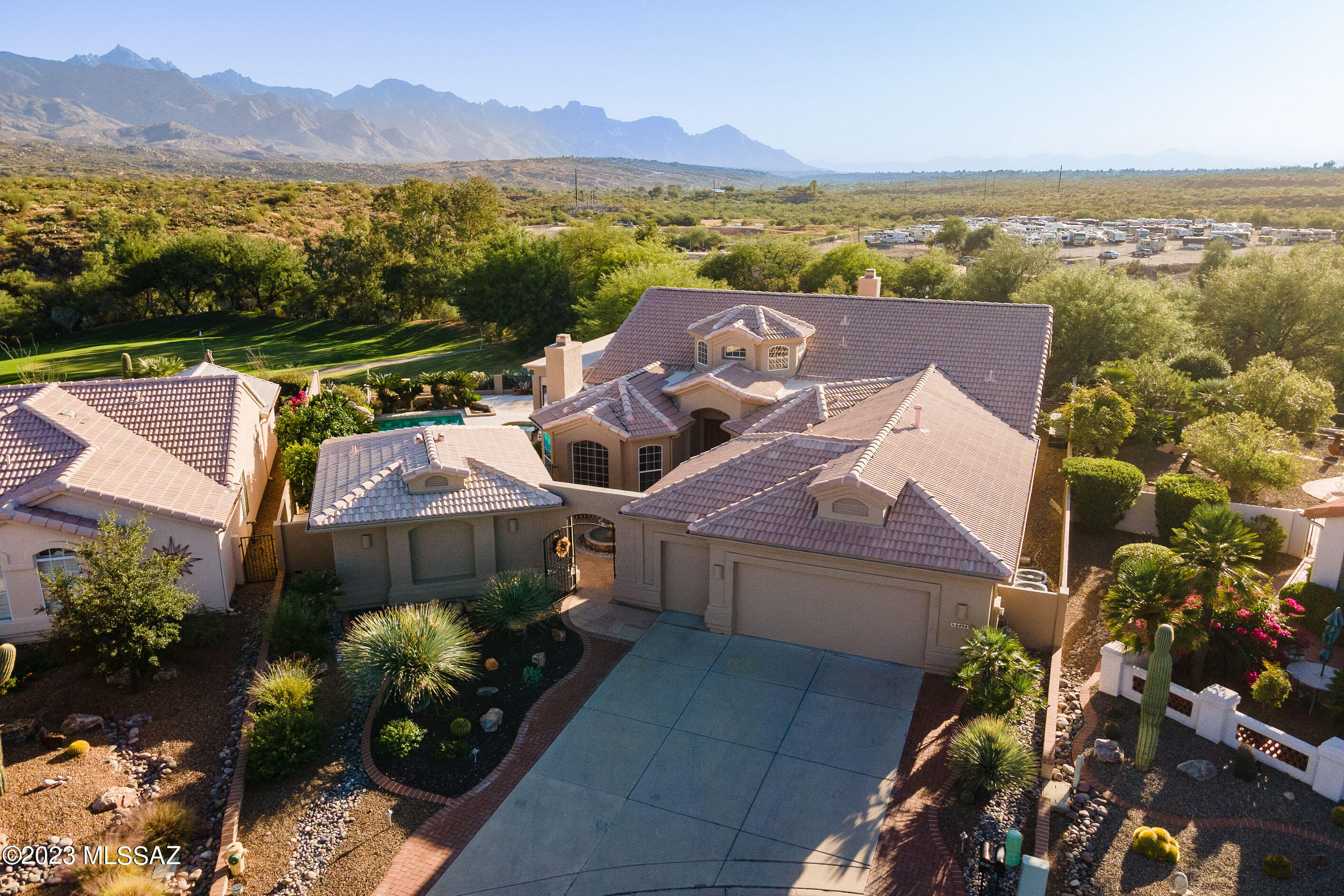 Saddlebrooke - Residential