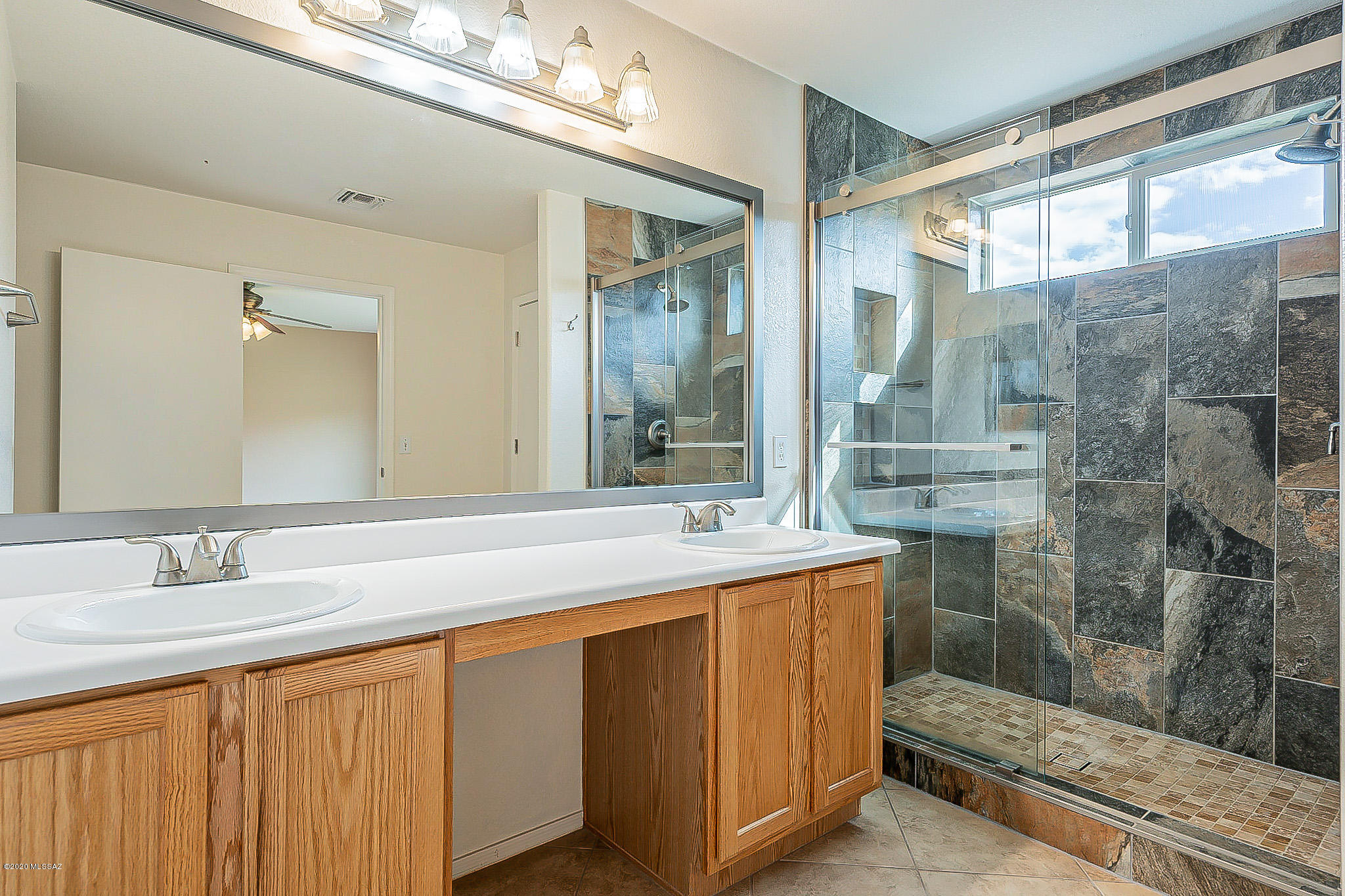 Copper Moon - Residential Lease