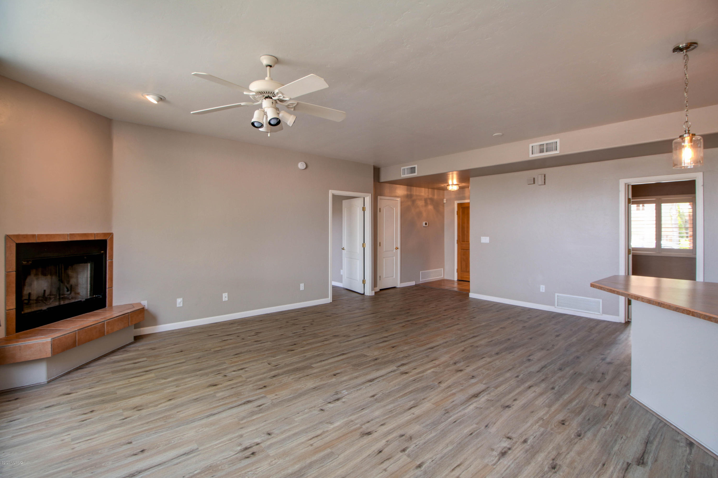 Fairway Terrace Condos. (Units 1-30) - Residential Lease