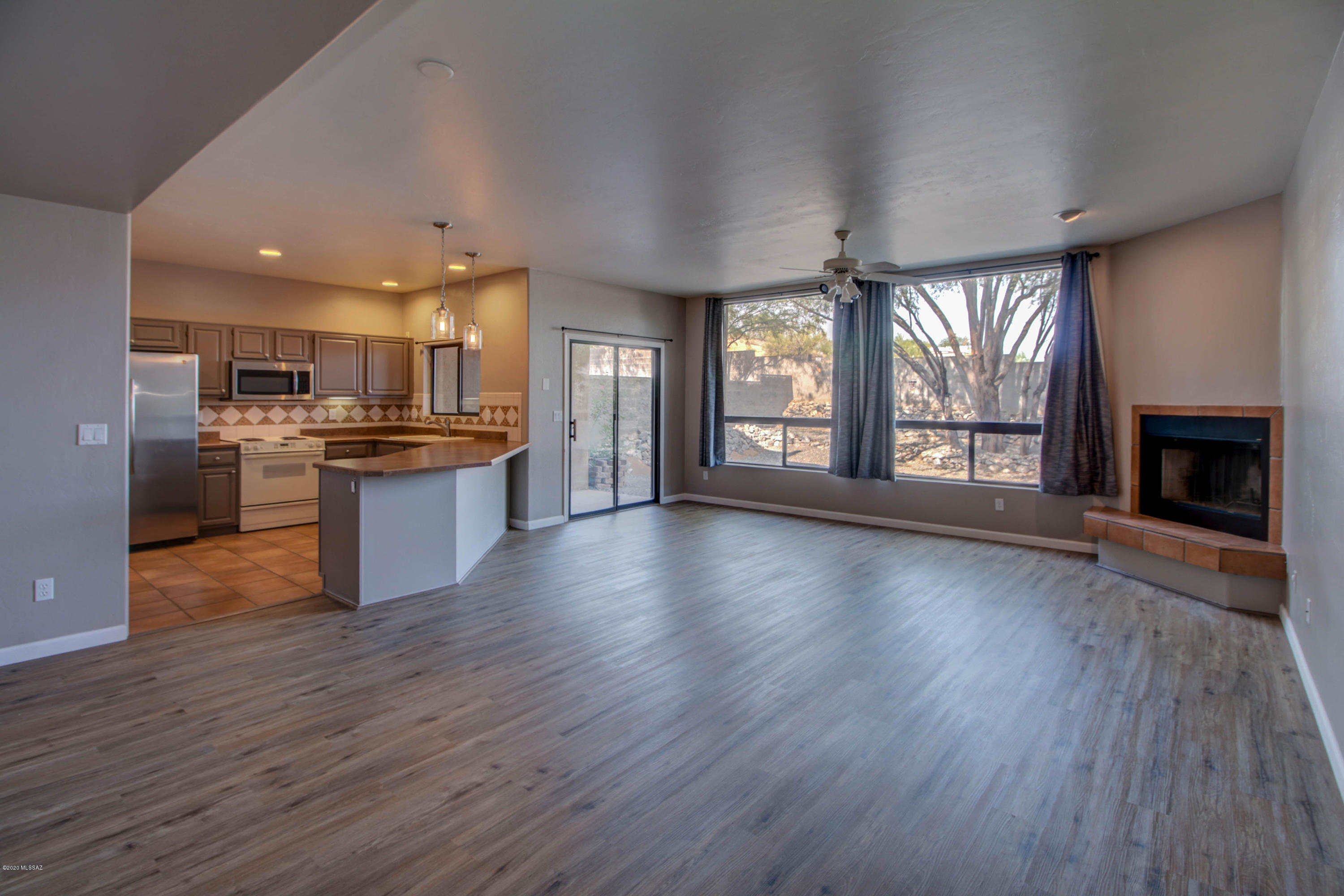 Fairway Terrace Condos. (Units 1-30) - Residential Lease
