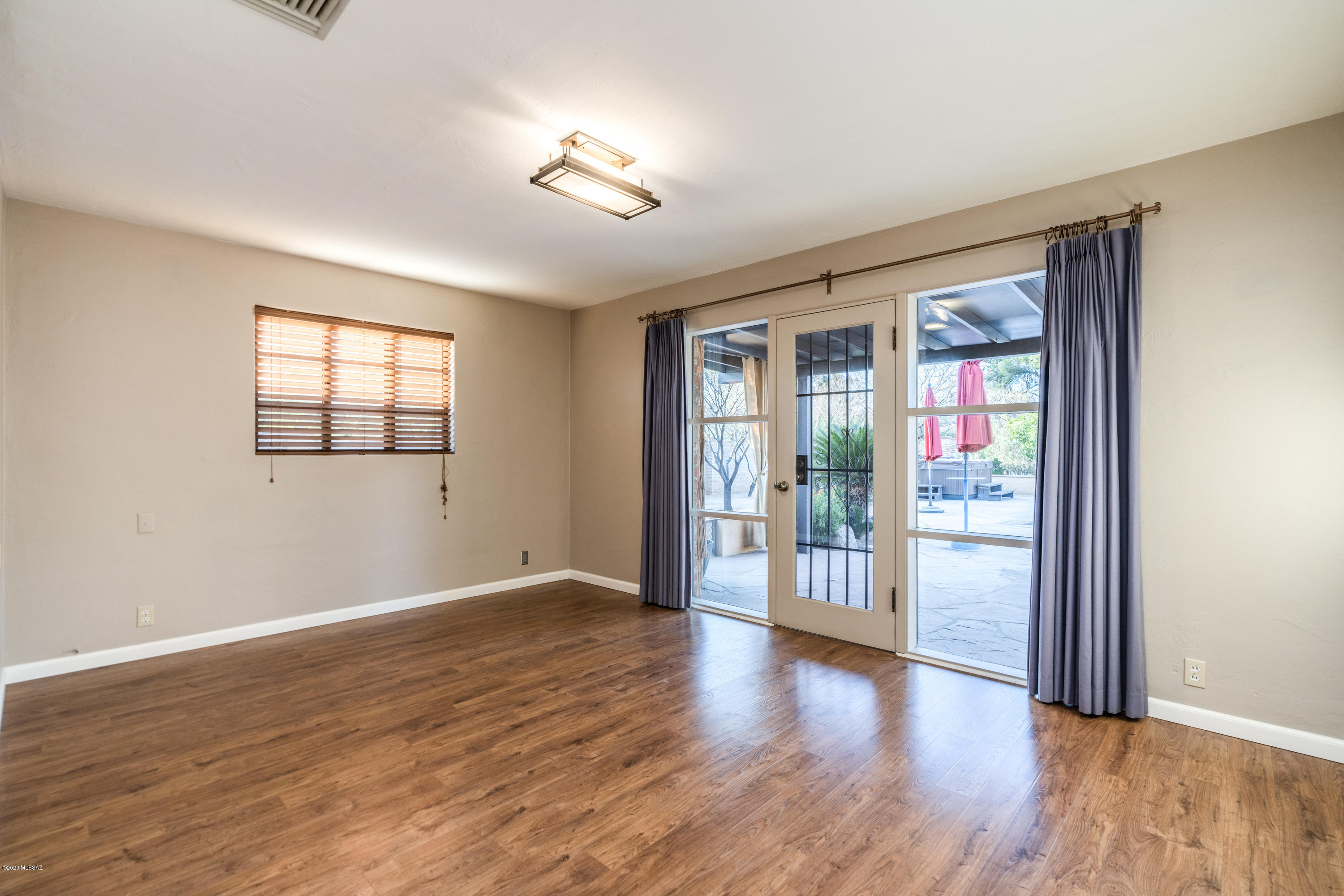 Colonia Solana - Residential