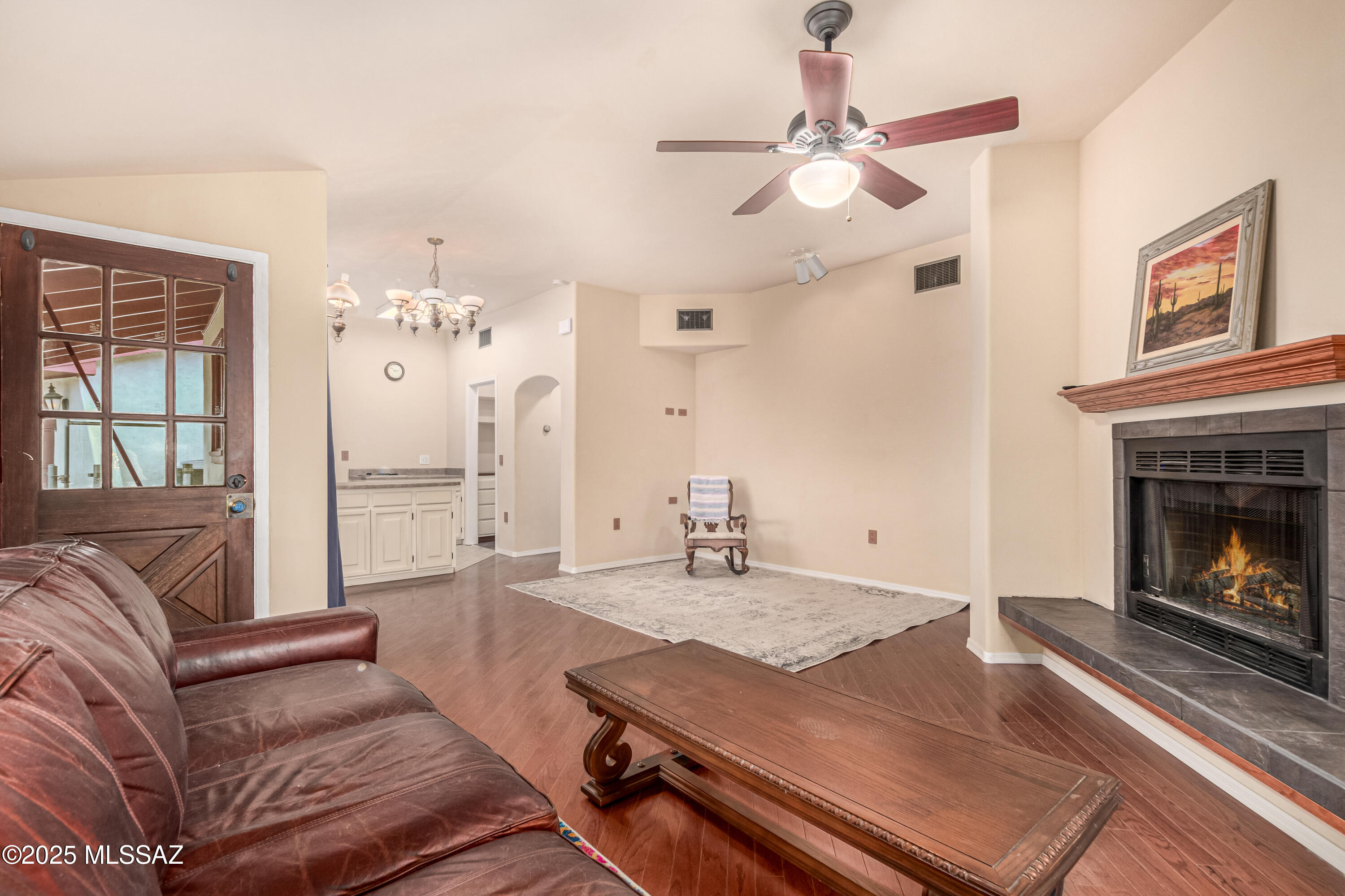 La Bella Vista (1-80) - Residential