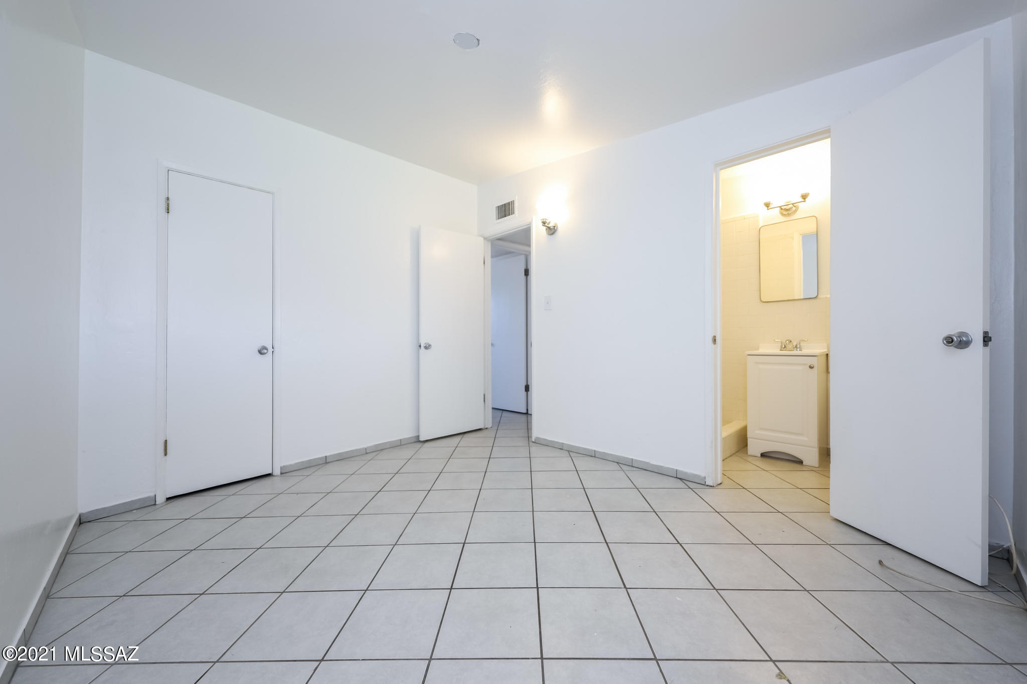 Terra Del Sol Blk (15, 32-39) - Residential