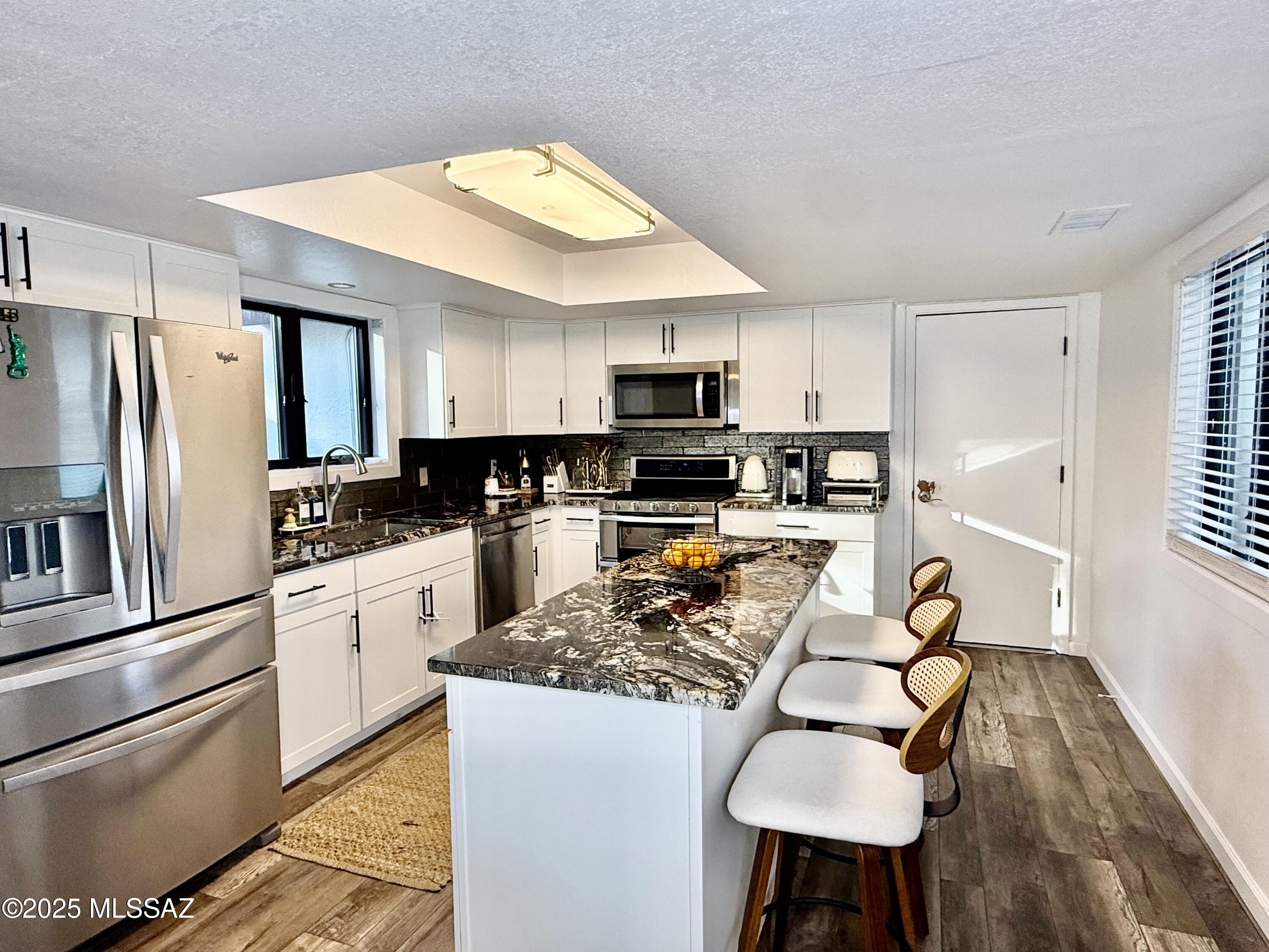 3414 Oak Hill Street