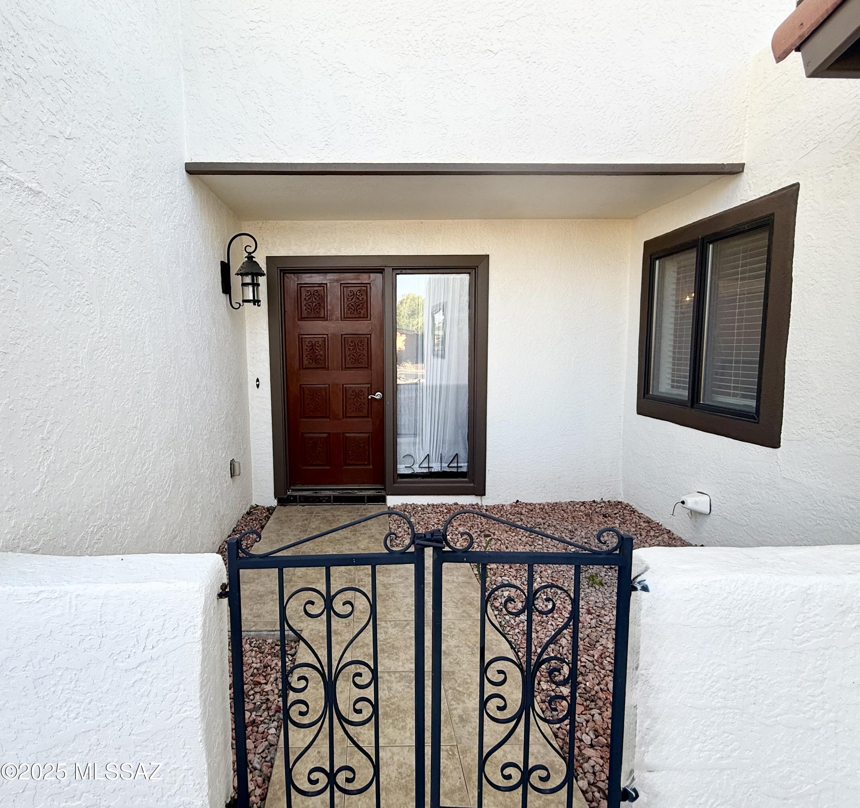 3414 Oak Hill Street