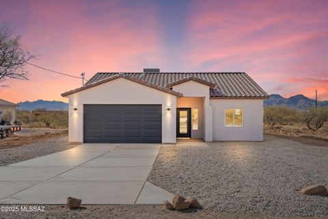 A home in Rio Rico