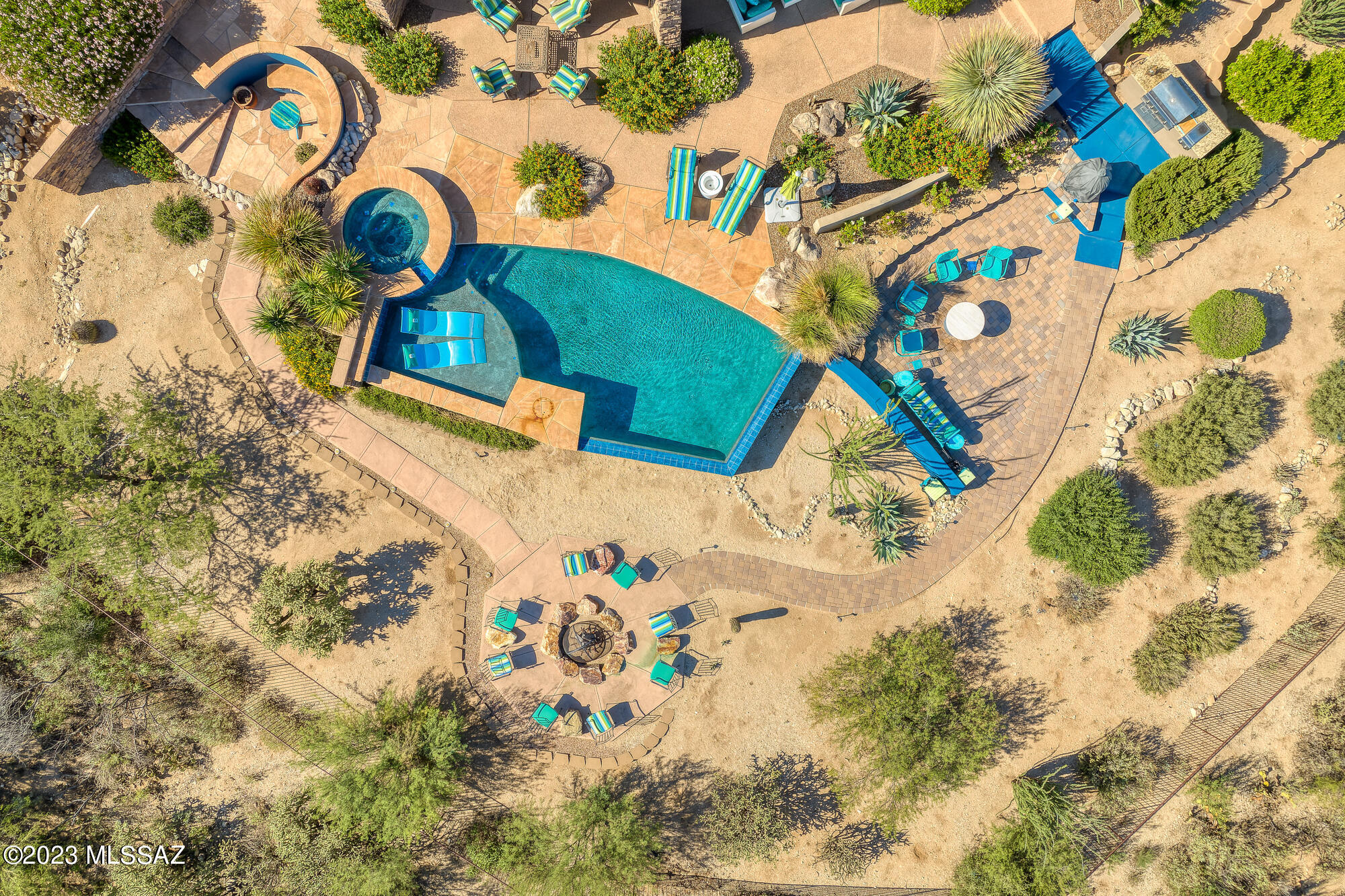 Honey Bee Ridge(The Estates At) - Residential