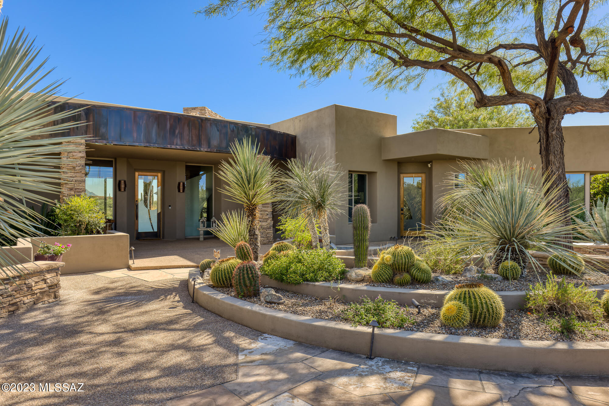 Honey Bee Ridge(The Estates At) - Residential