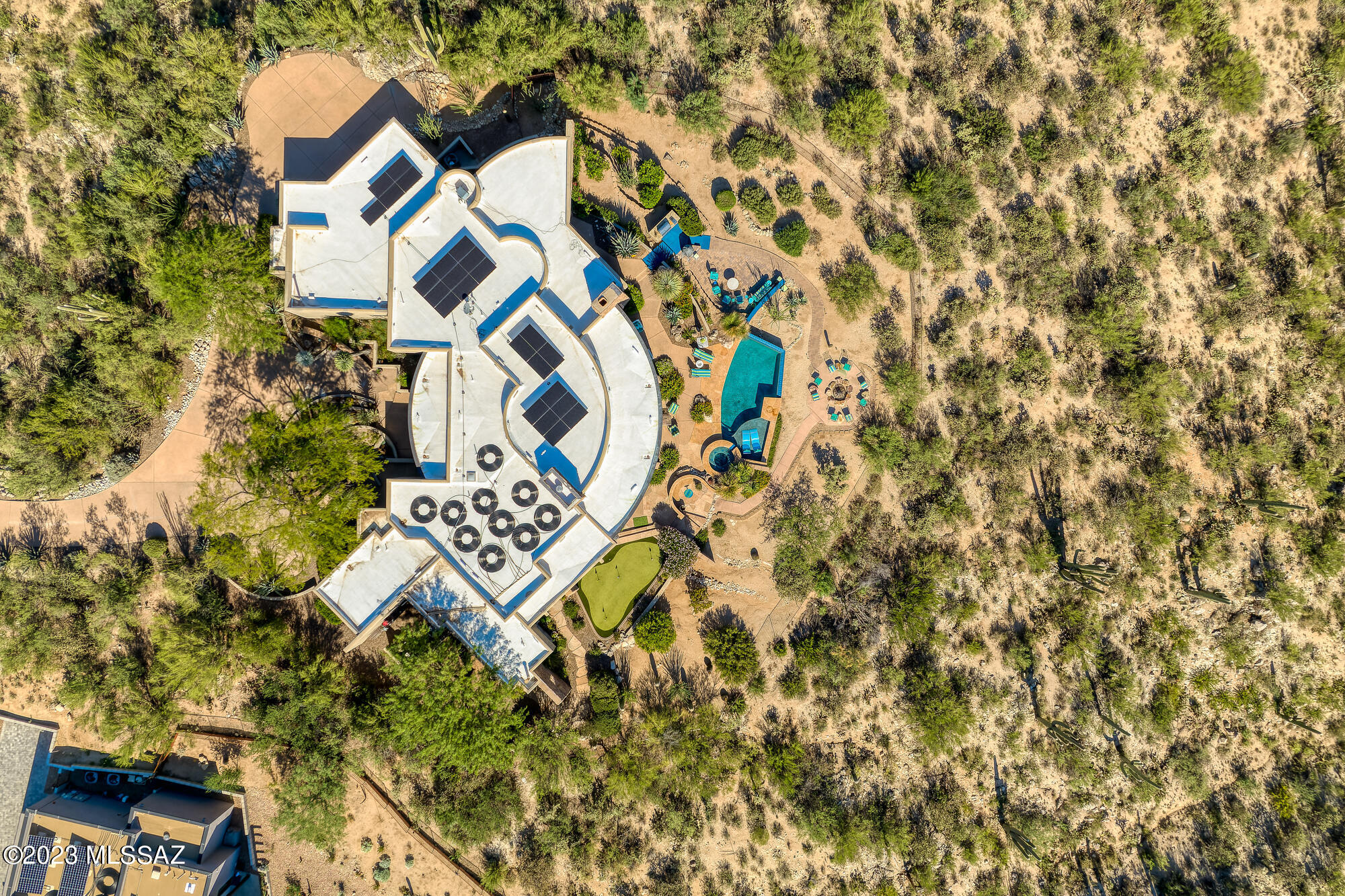 Honey Bee Ridge(The Estates At) - Residential