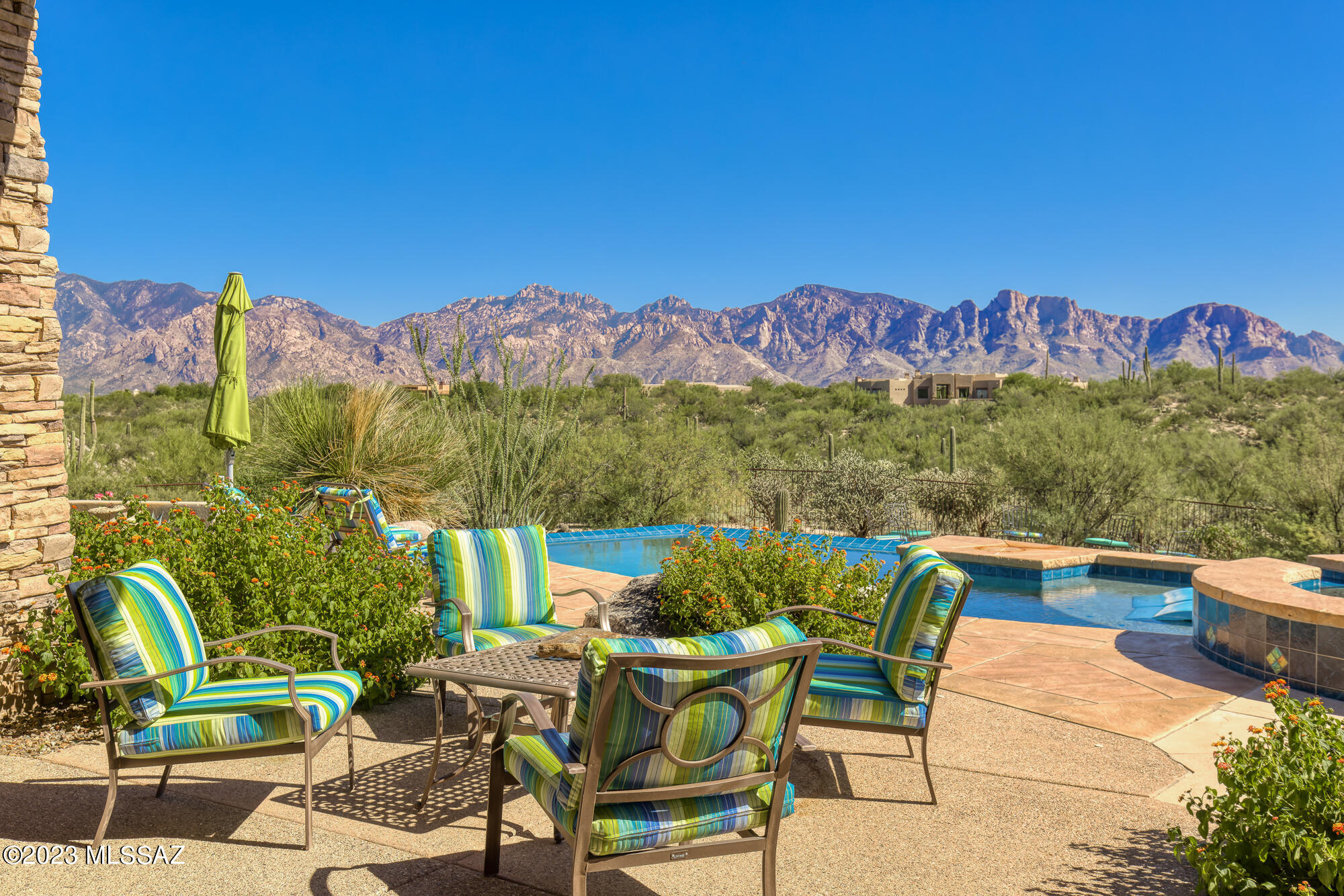 Honey Bee Ridge(The Estates At) - Residential