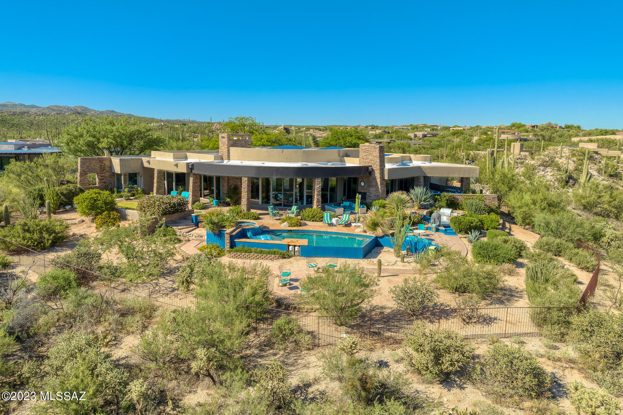 Honey Bee Ridge(The Estates At) - Residential