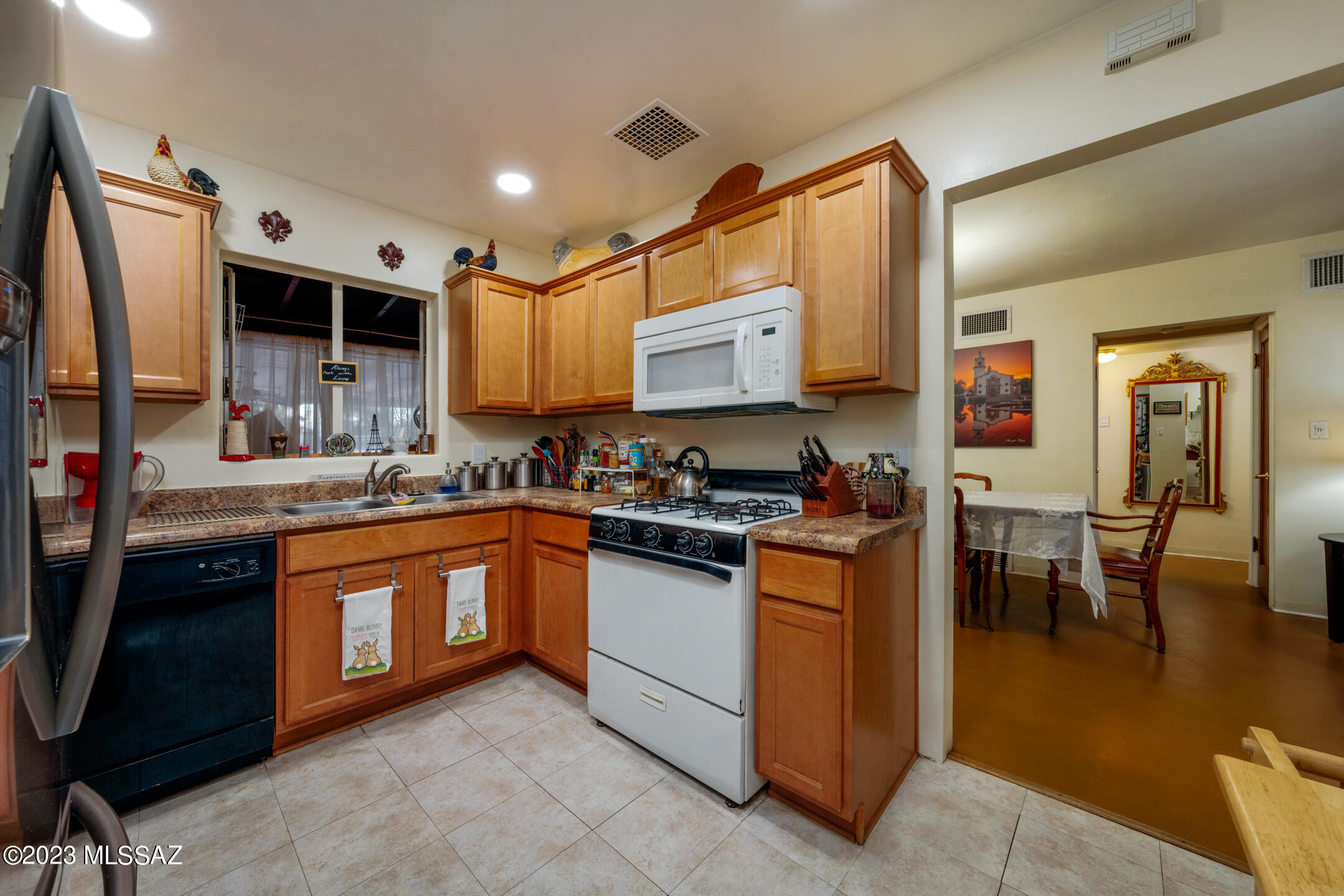 Broadway Manor - Residential