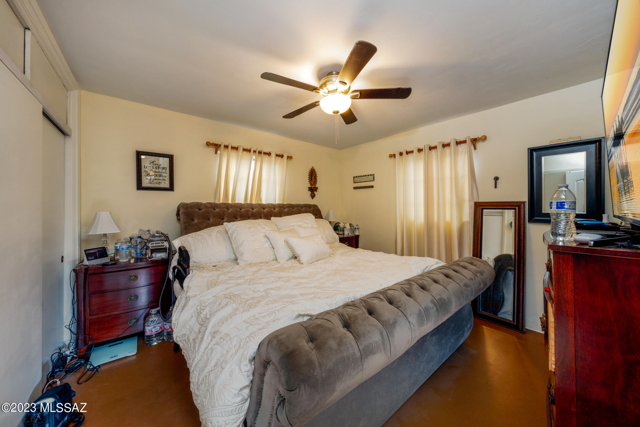 Broadway Manor - Residential