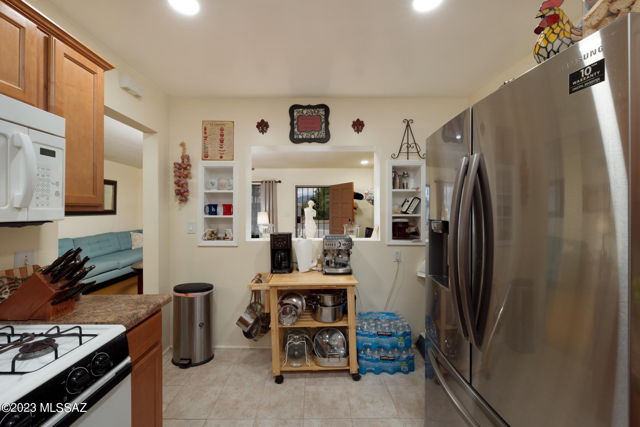 Broadway Manor - Residential