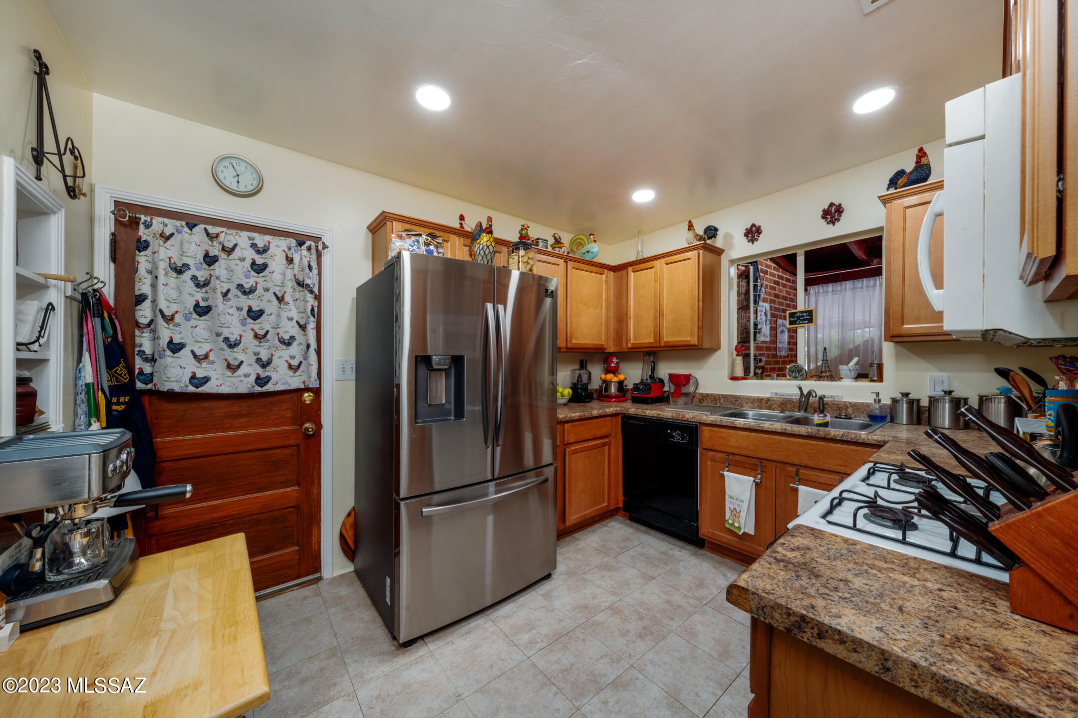 Broadway Manor - Residential