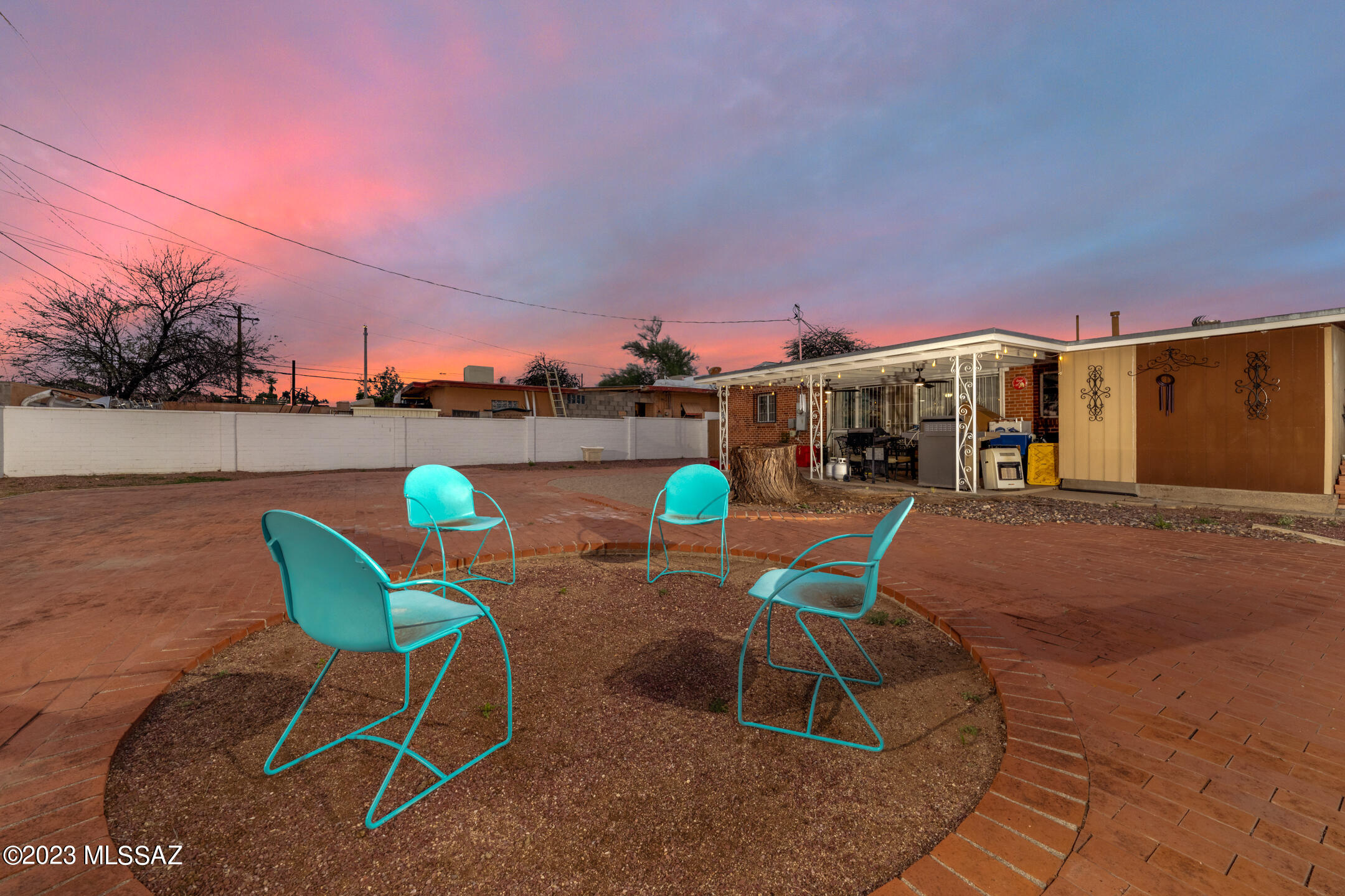 Broadway Manor - Residential
