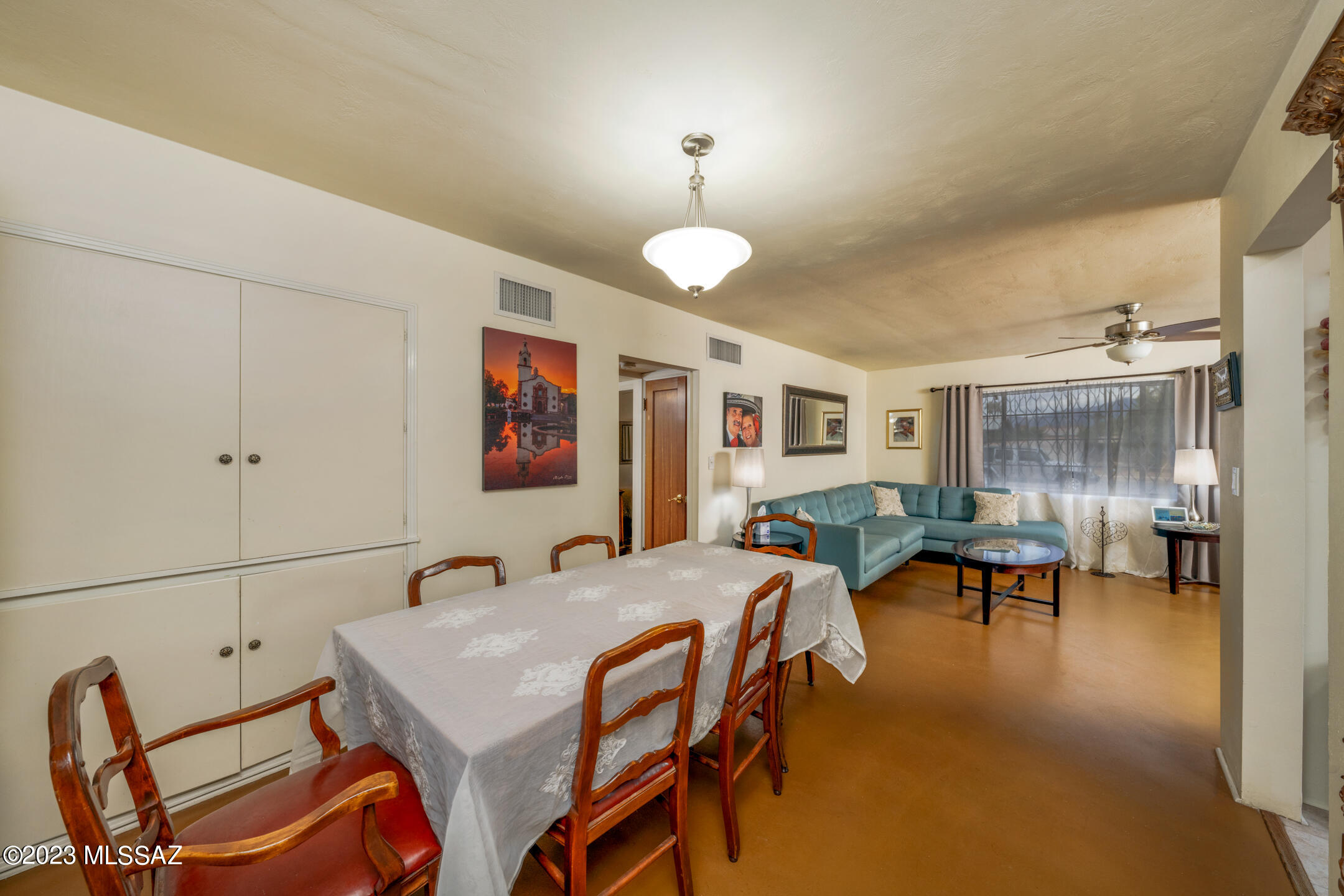 Broadway Manor - Residential