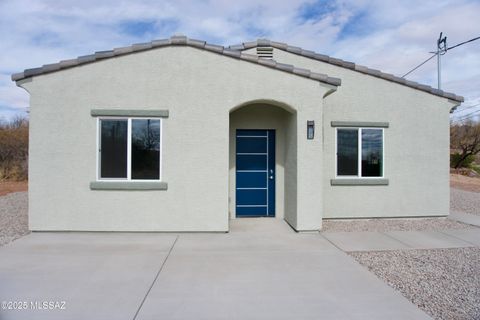 A home in Rio Rico