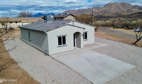 A home in Rio Rico