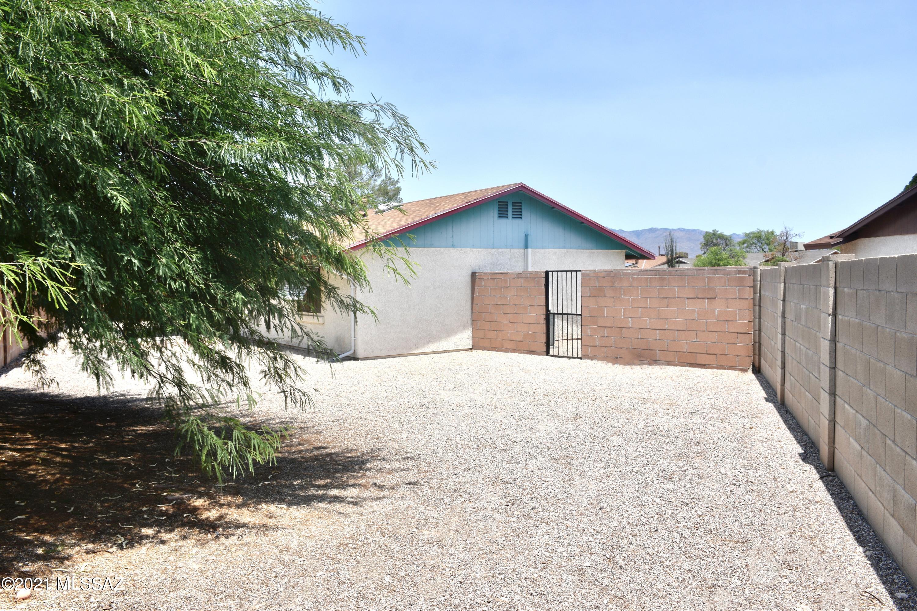 Maguire Place (1-19) - Residential