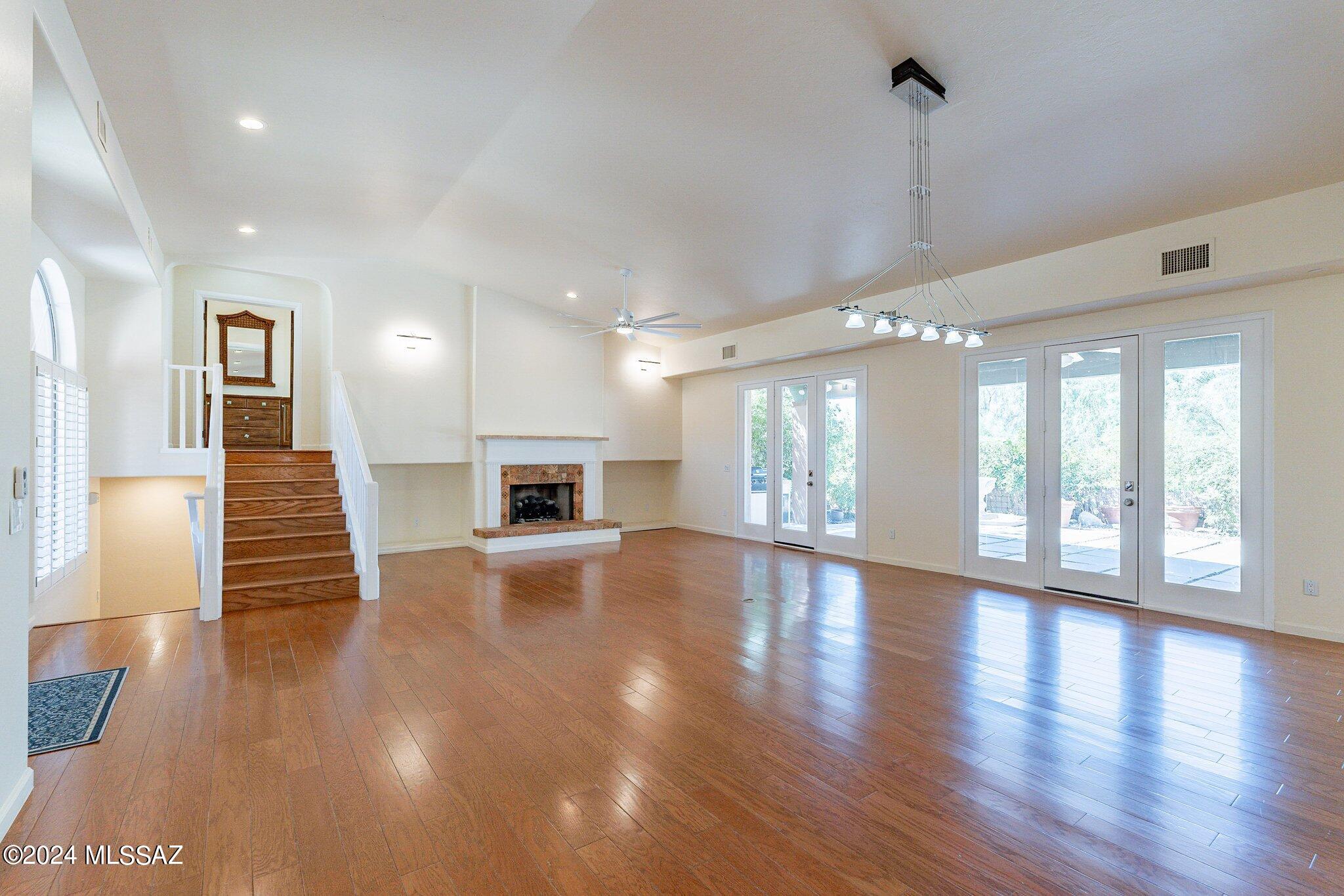Ventana Country Club Estates (1-67) - Residential