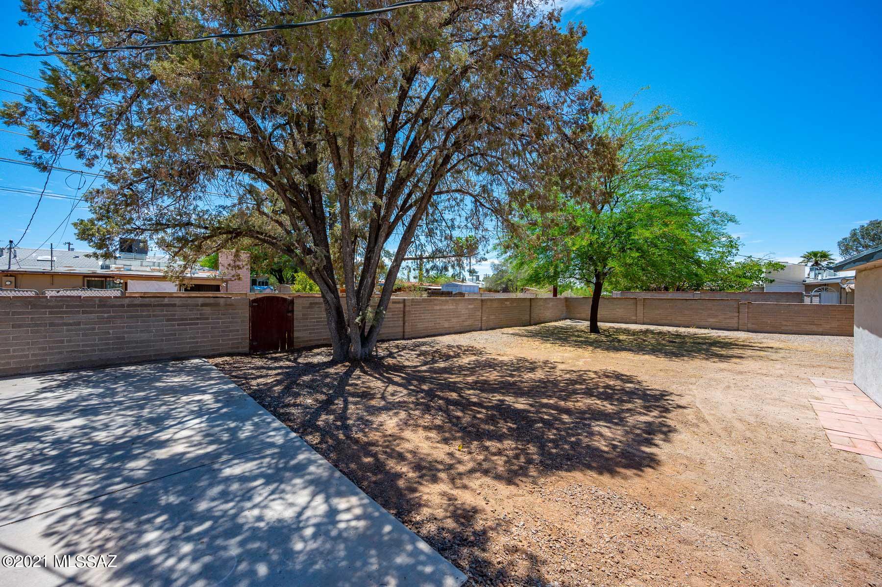 Miramonte Terr - Residential
