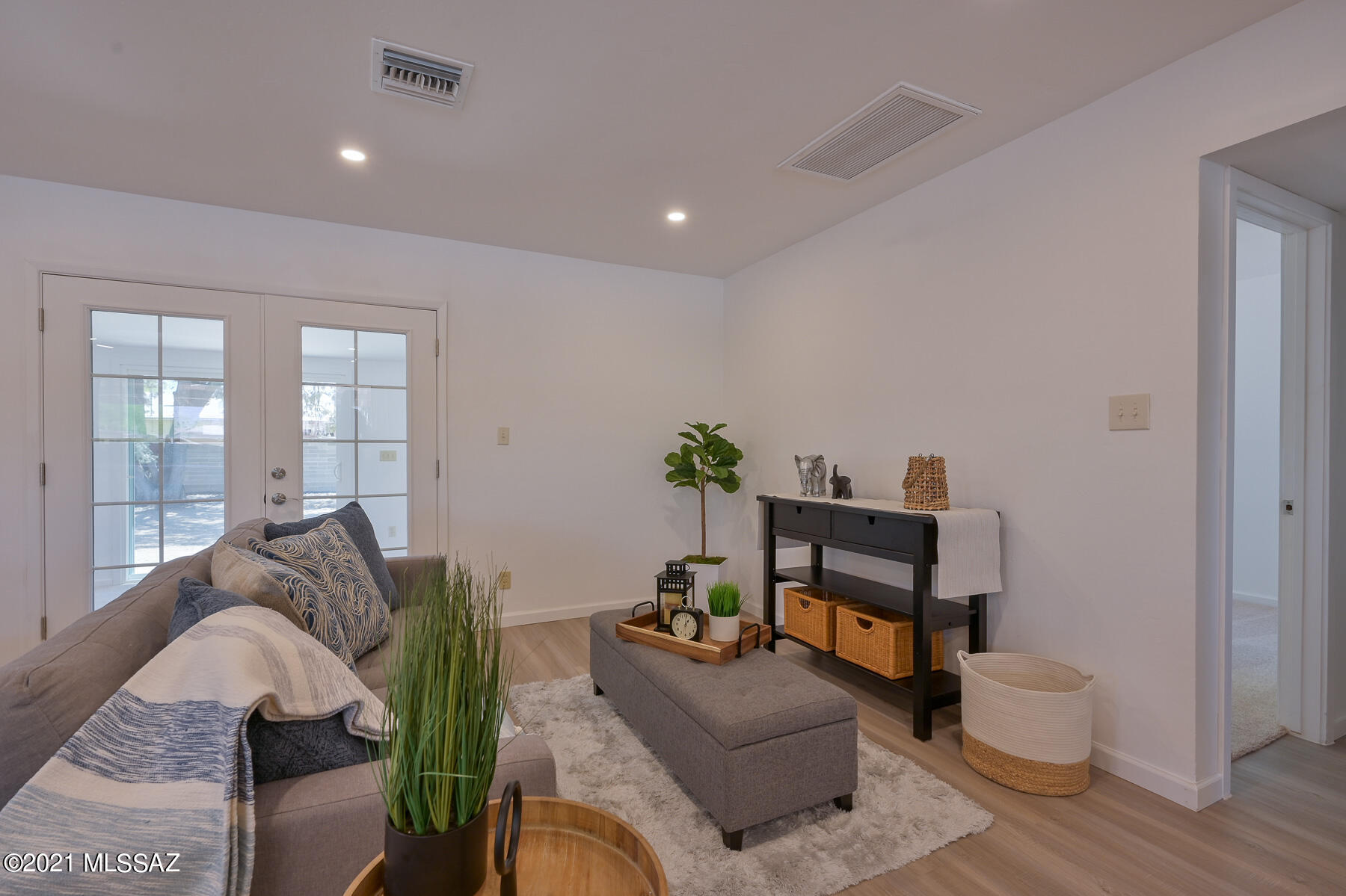 Miramonte Terr - Residential
