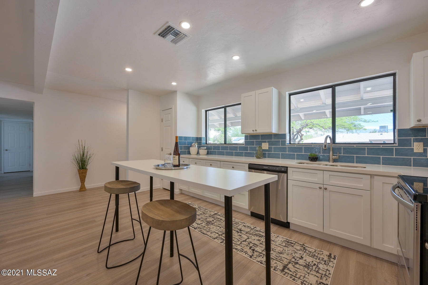 Miramonte Terr - Residential
