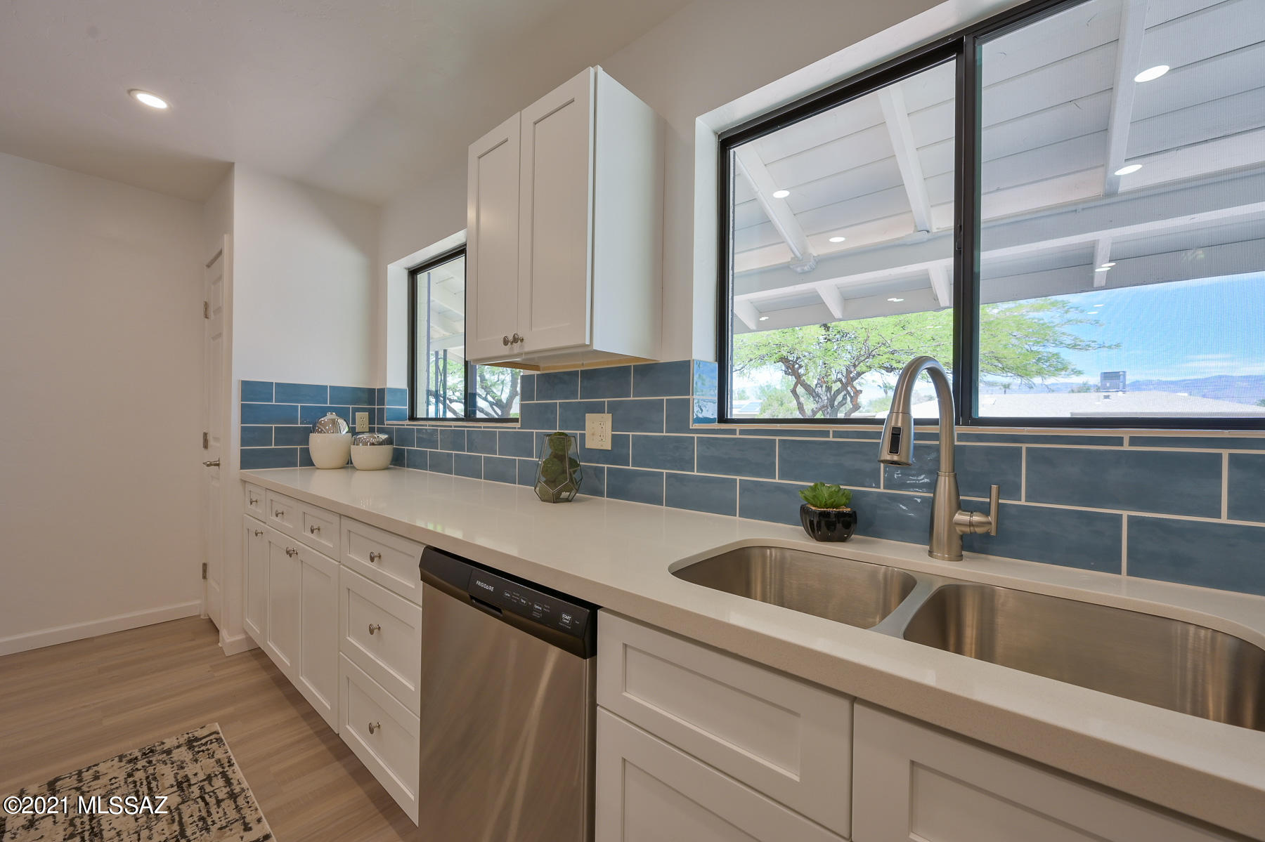Miramonte Terr - Residential