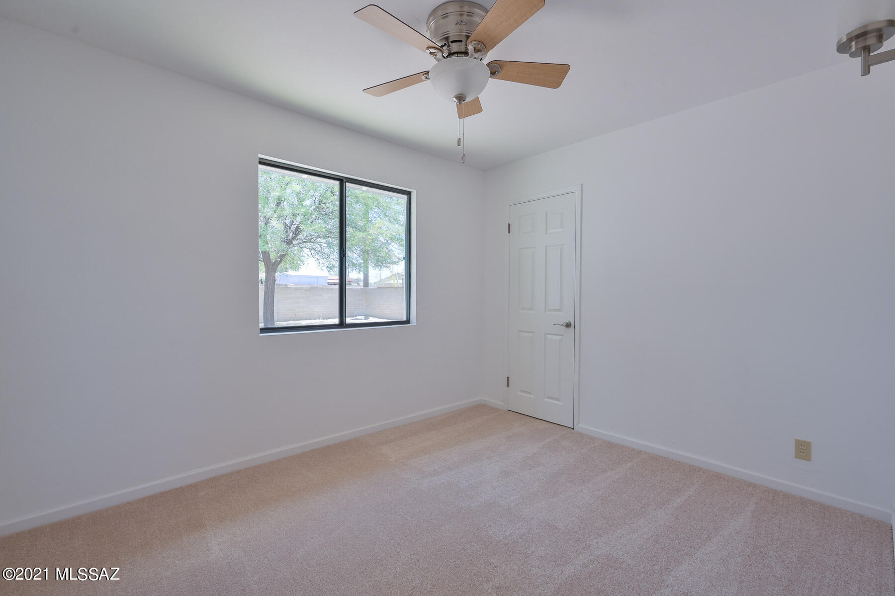 Miramonte Terr - Residential