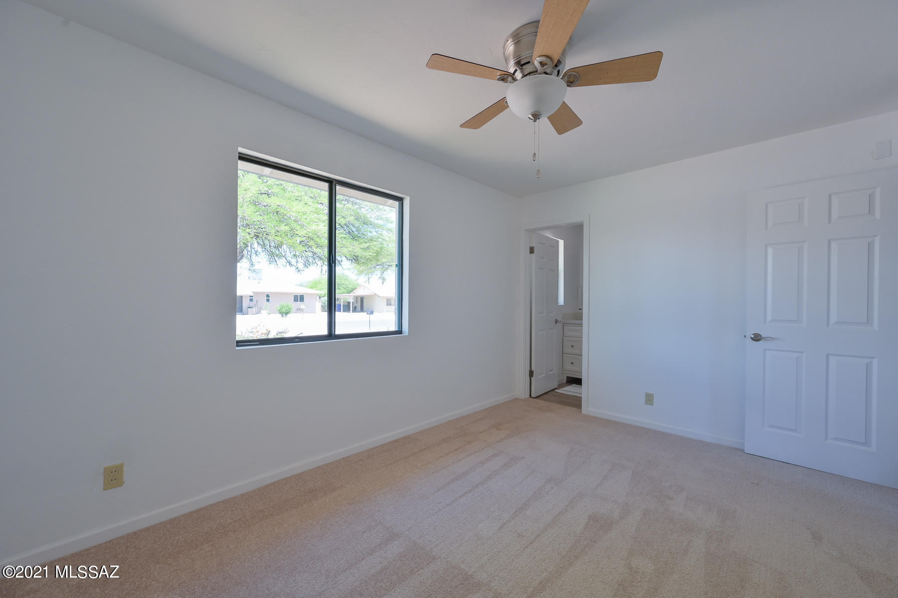 Miramonte Terr - Residential
