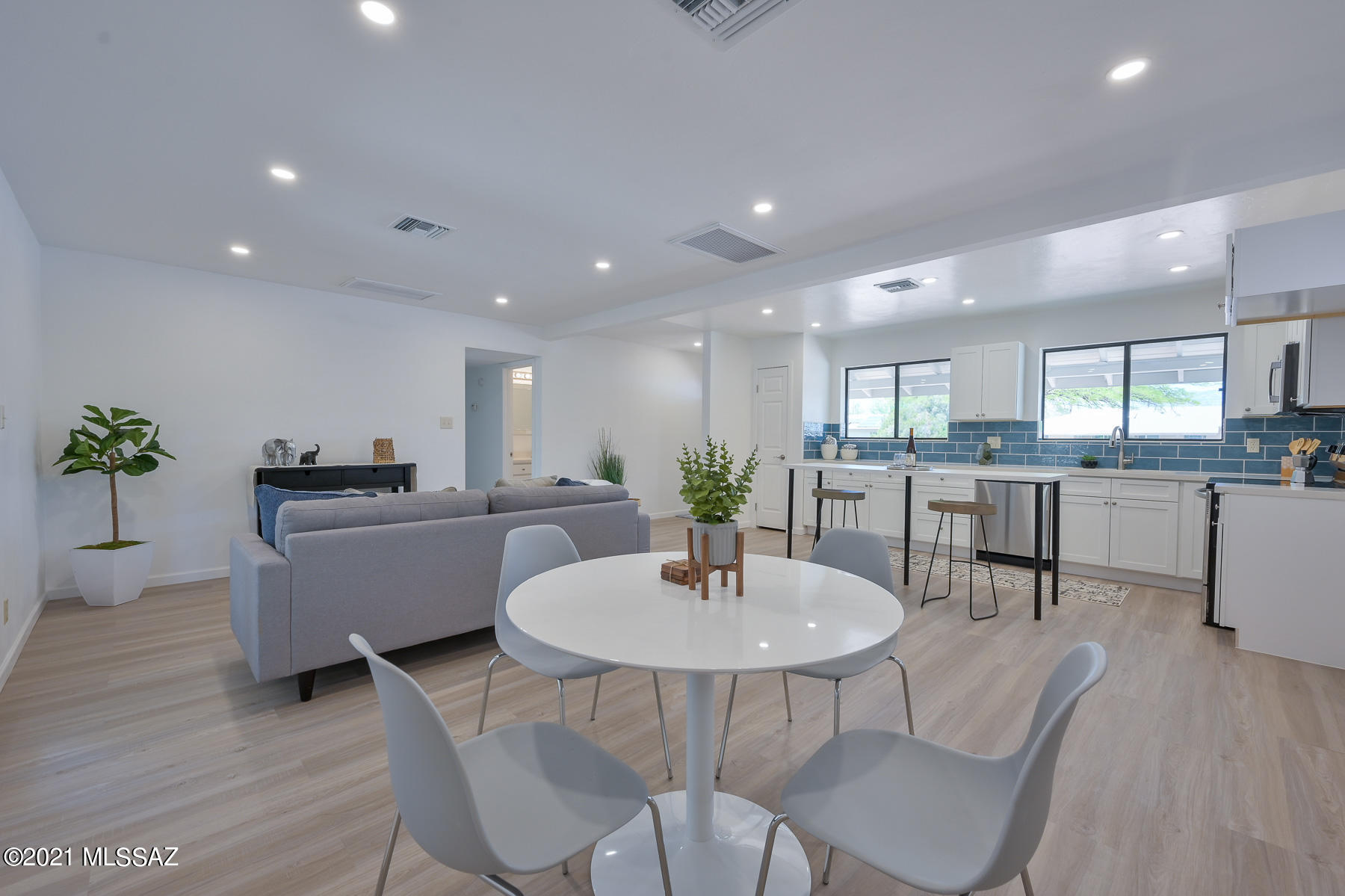 Miramonte Terr - Residential