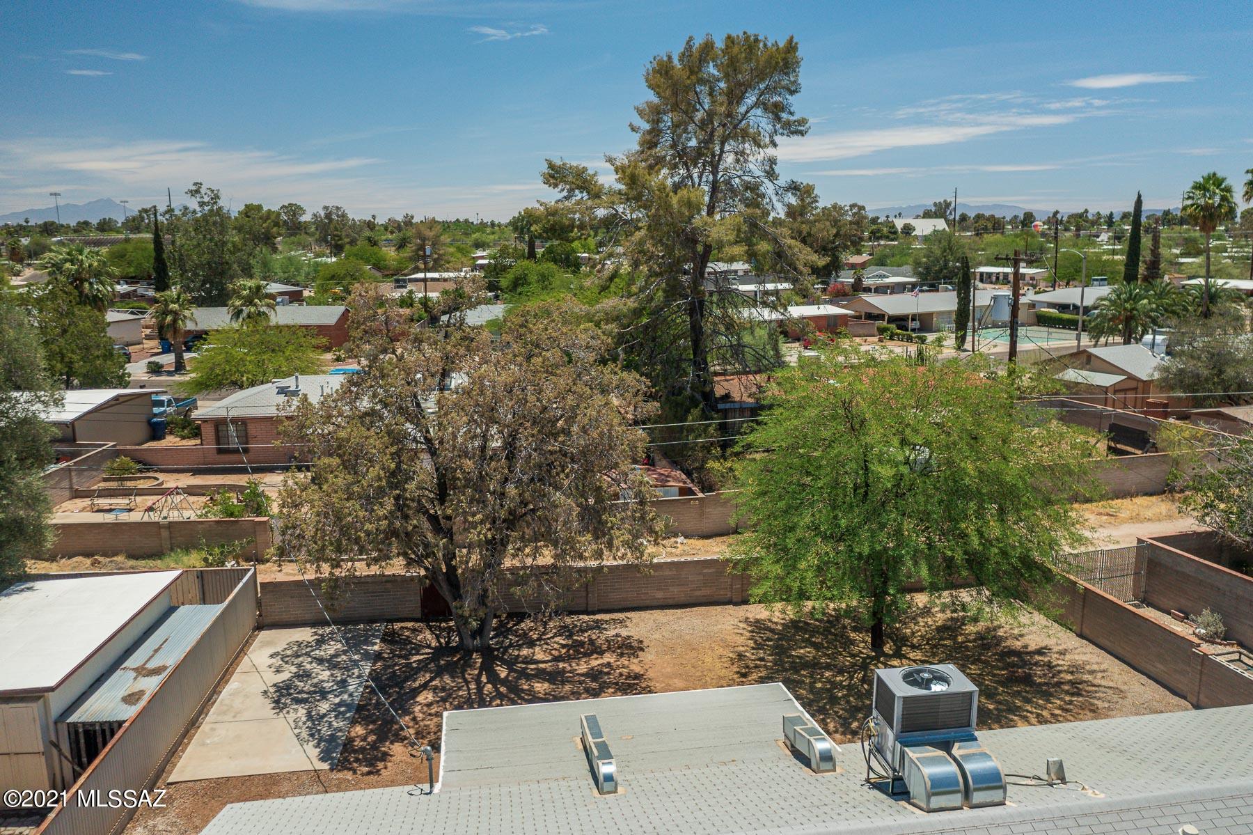 Miramonte Terr - Residential