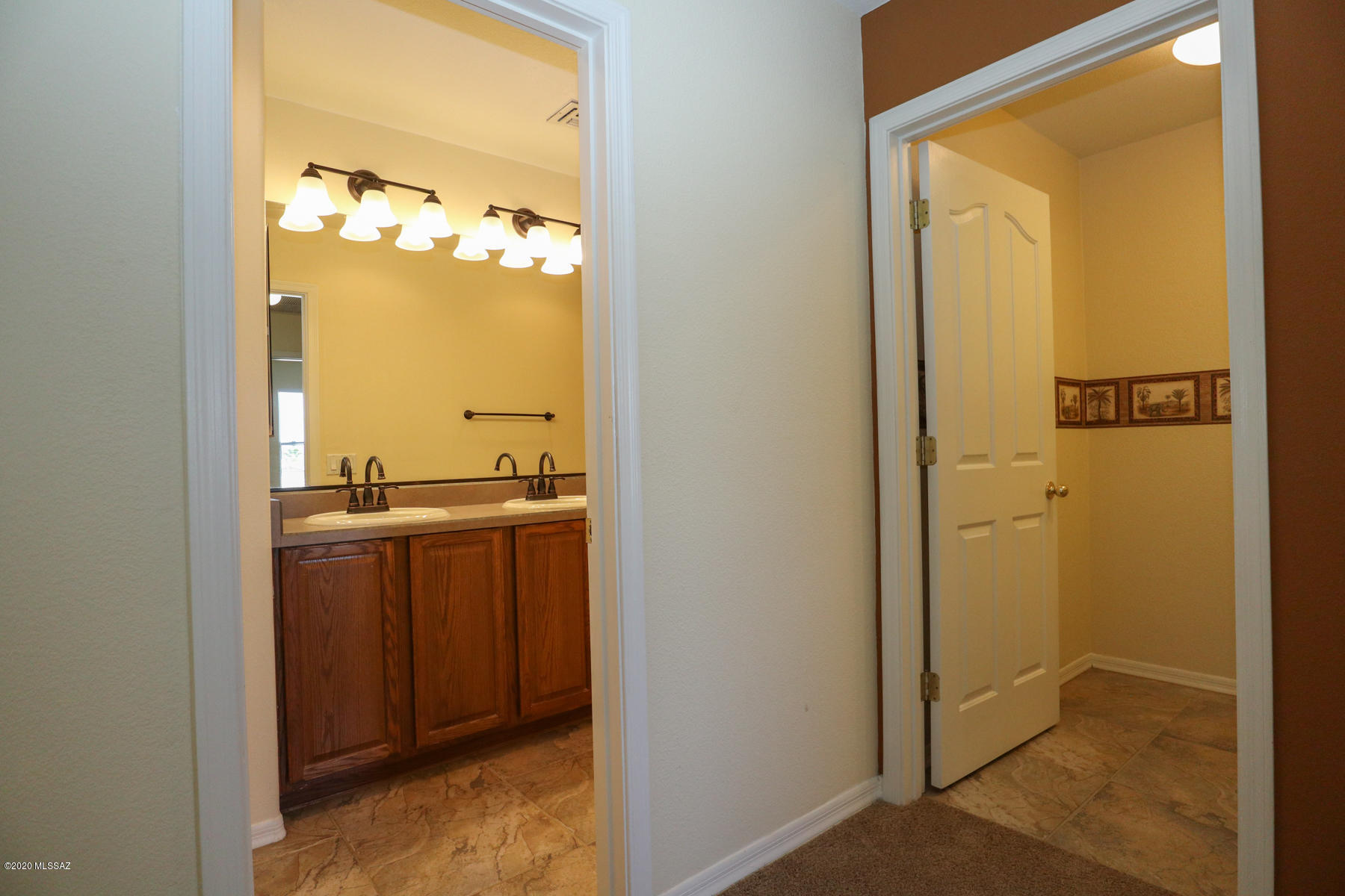 Pantano Ridge (1-123) - Residential Lease