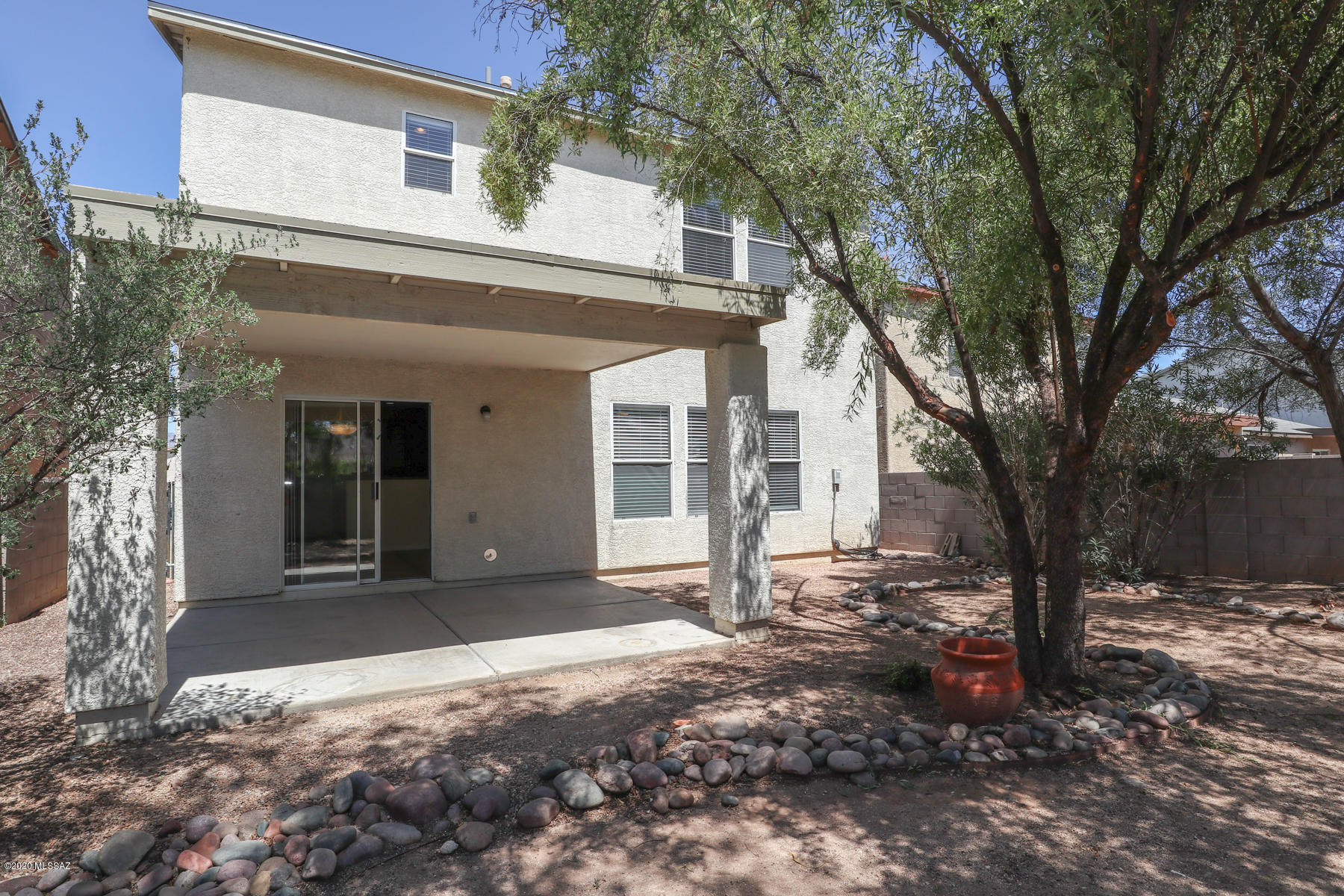 Pantano Ridge (1-123) - Residential Lease