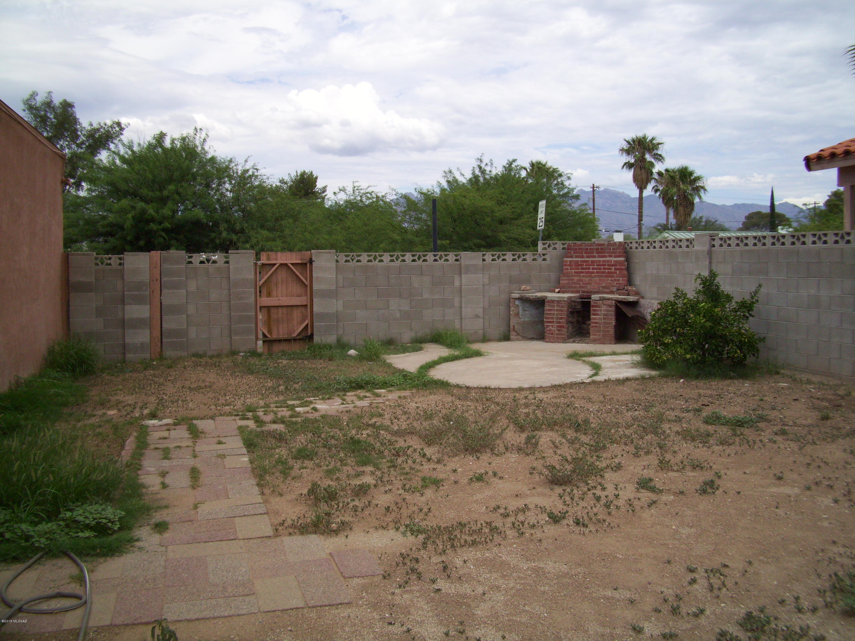 Blenman Annex - Residential Lease