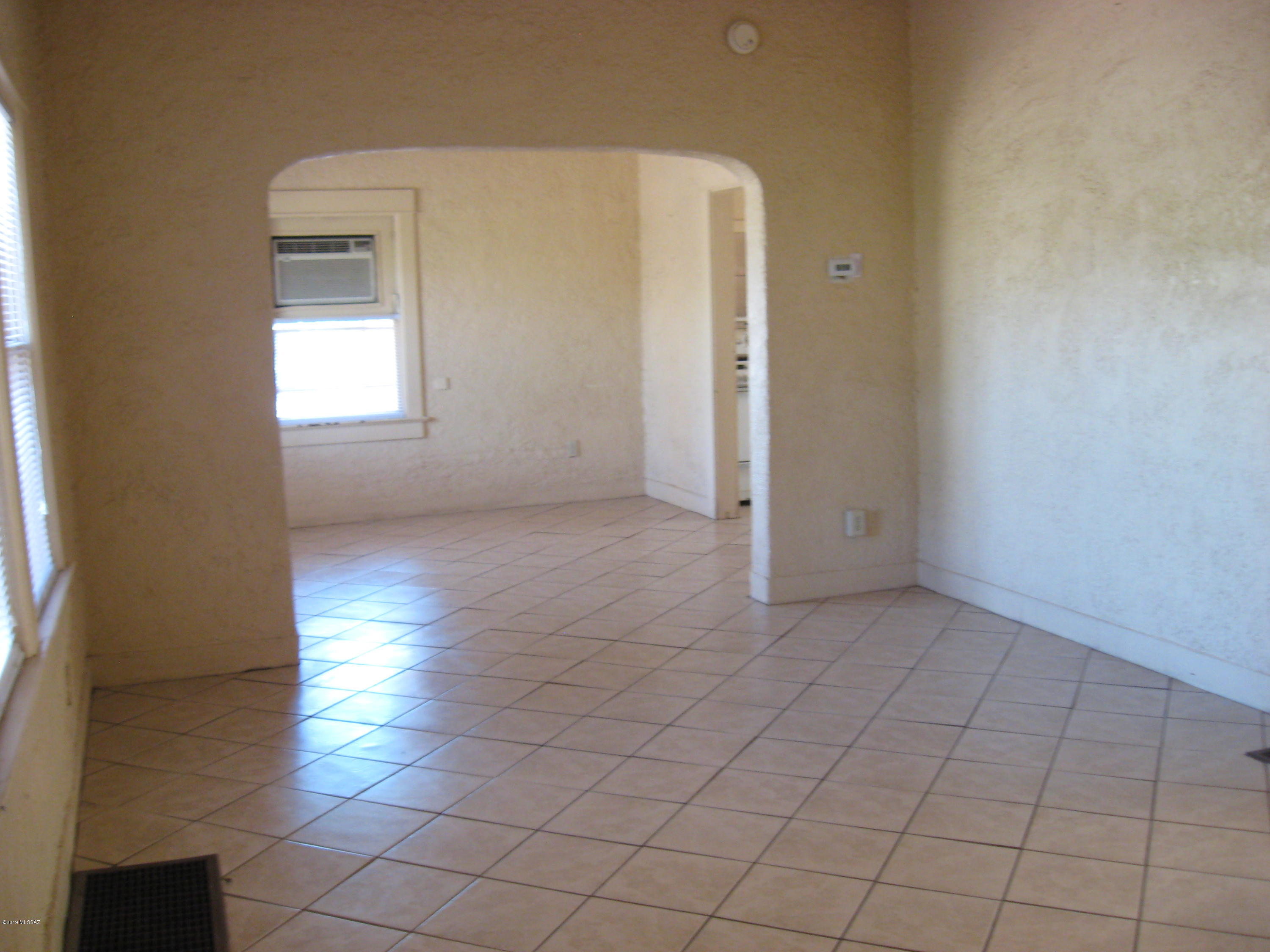 Blenman Annex - Residential Lease