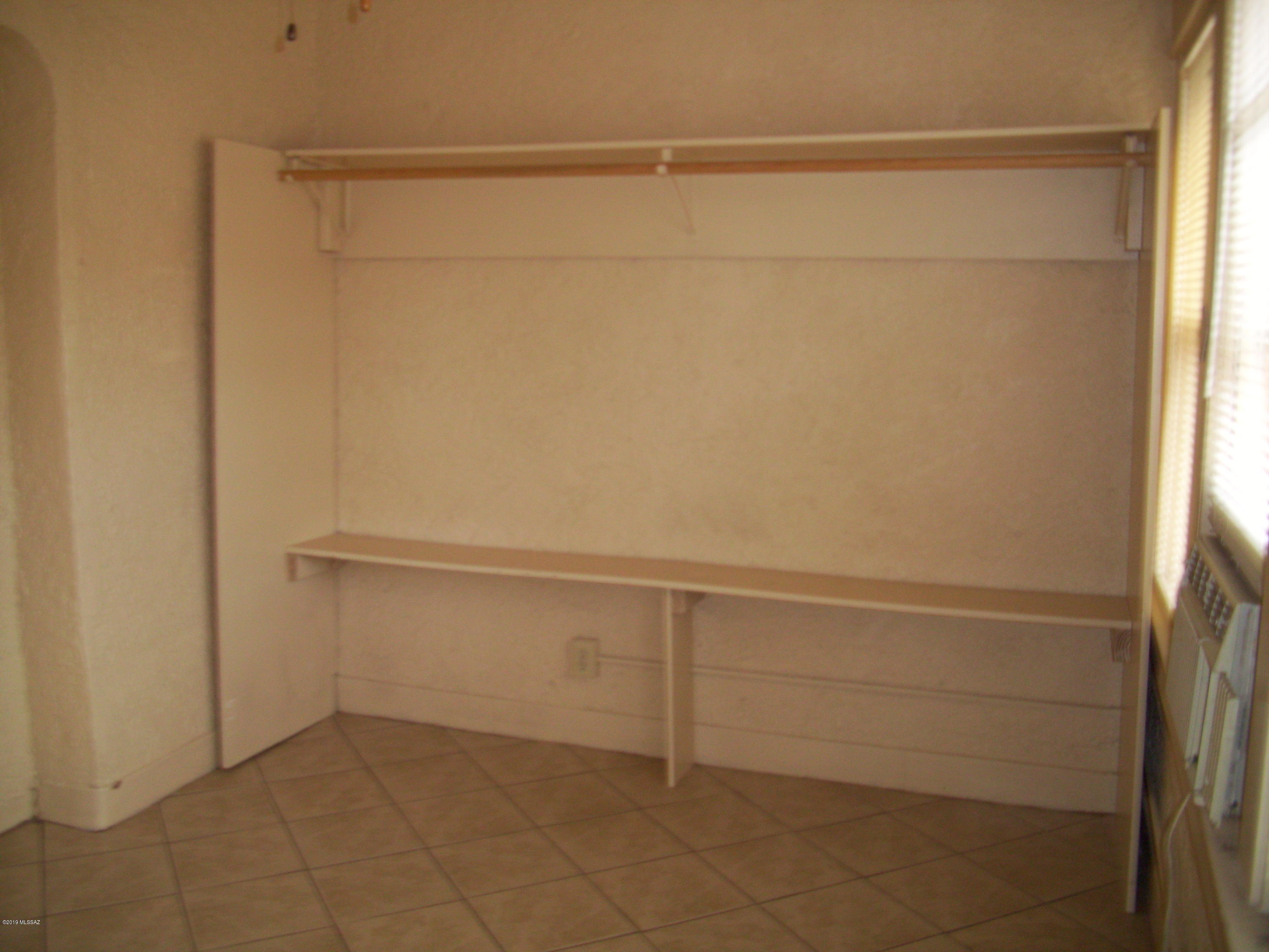 Blenman Annex - Residential Lease